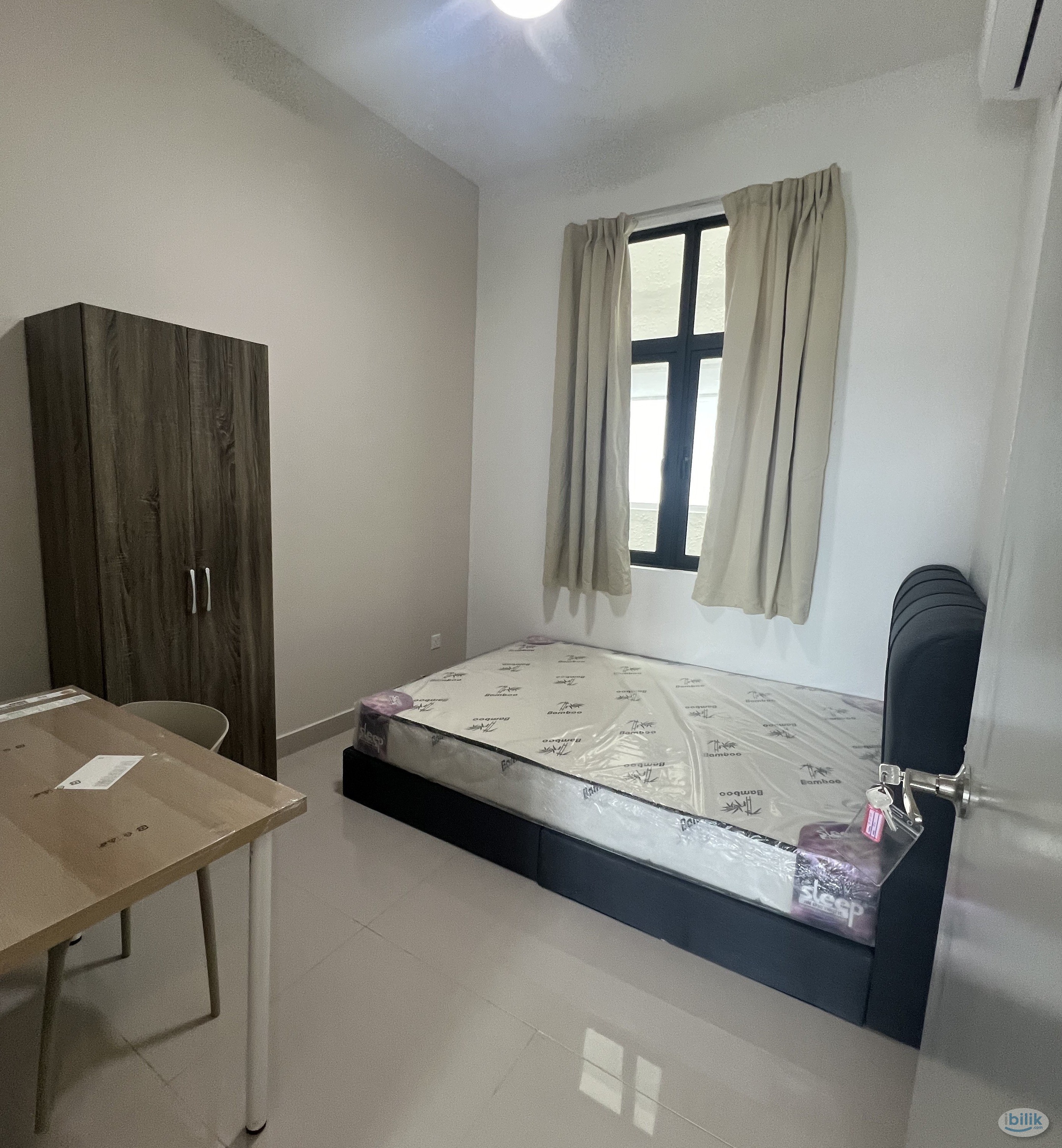 Cozy Middle Room For Rent in Verando Residence Sunway TAYLORS - Image 1
