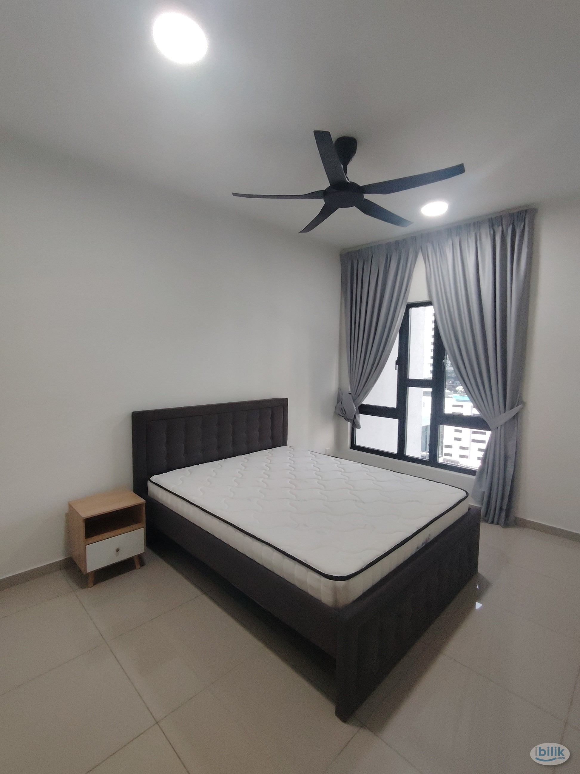 Master Room at Damansara Perdana, Petaling Jaya - Image 1