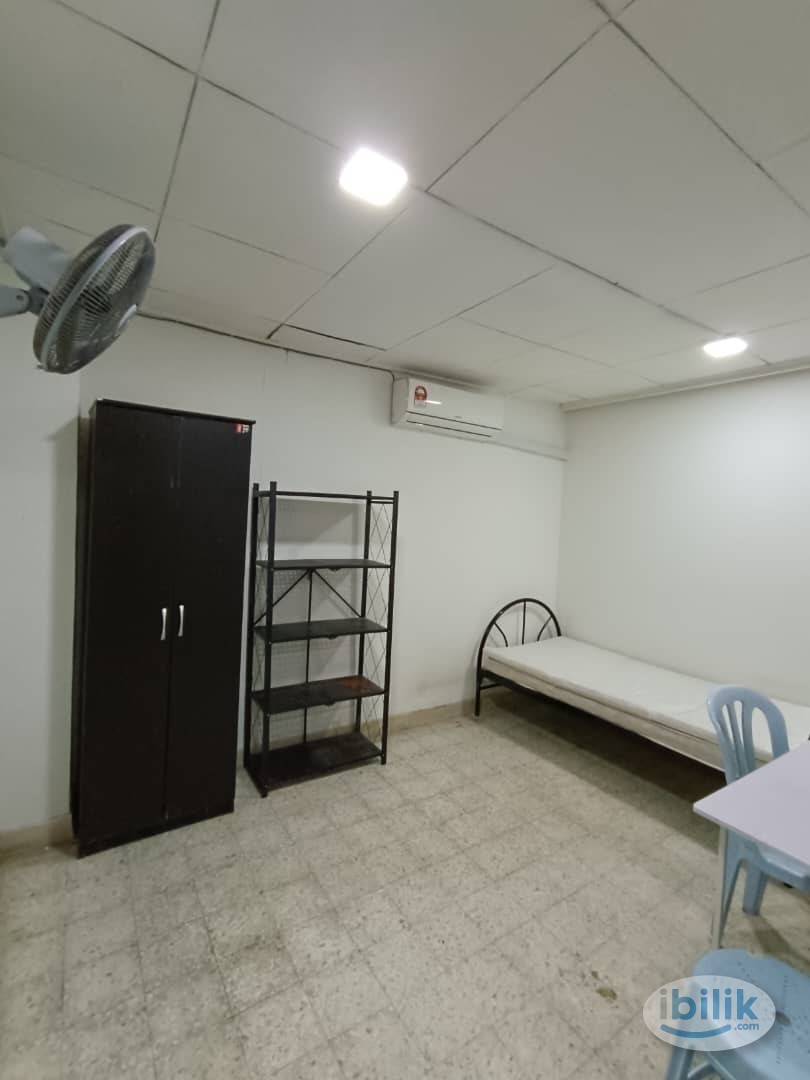 🚶 1 MINS TO LRT SS15 🚶 🏡 Private Middle Room @ SS15 🏡 ‼️ ZERO DEPOSIT ‼️ - Image 1