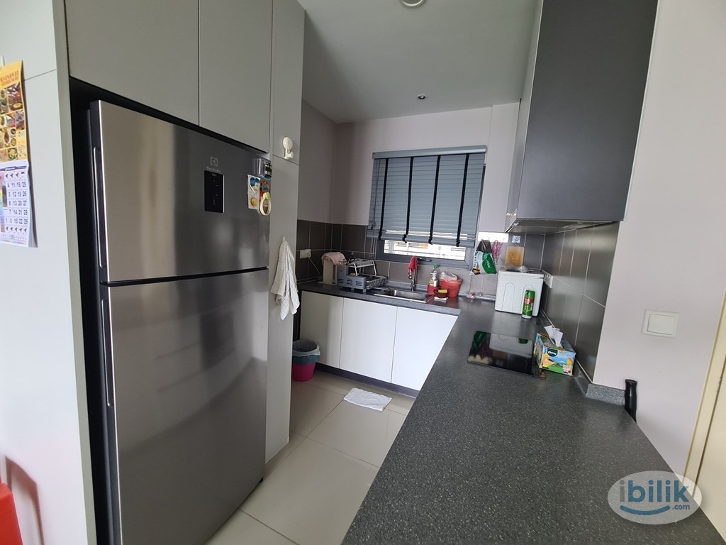 Single Room at Lakeville Residence, Jalan Ipoh - Image 3