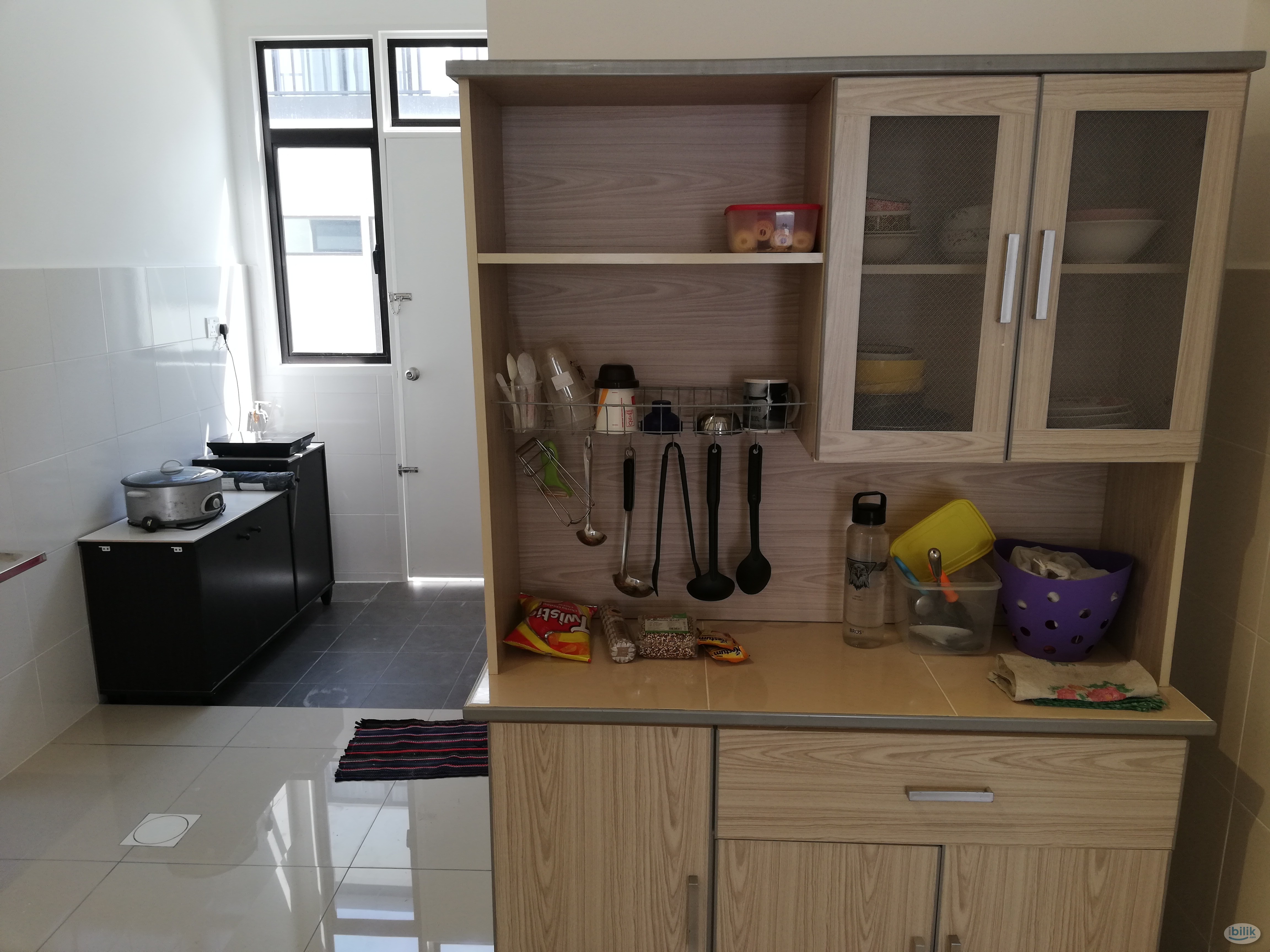 Middle Room at Bandar Puncak Alam, Kuala Selangor - Image 4