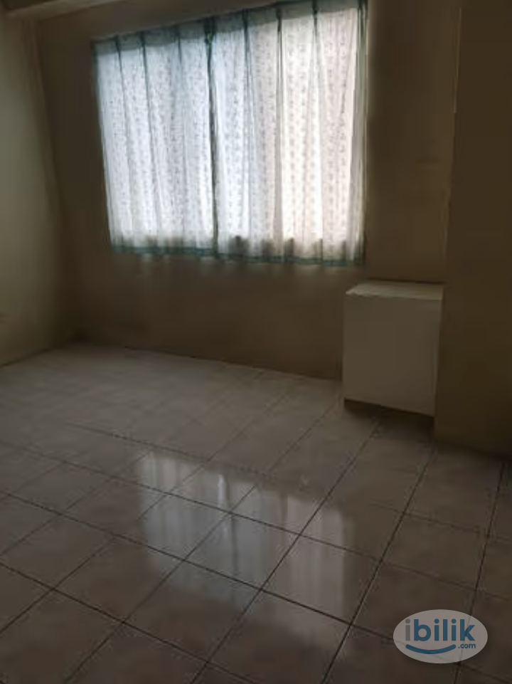 Middle Room - Menara KLH Puchong - Image 1