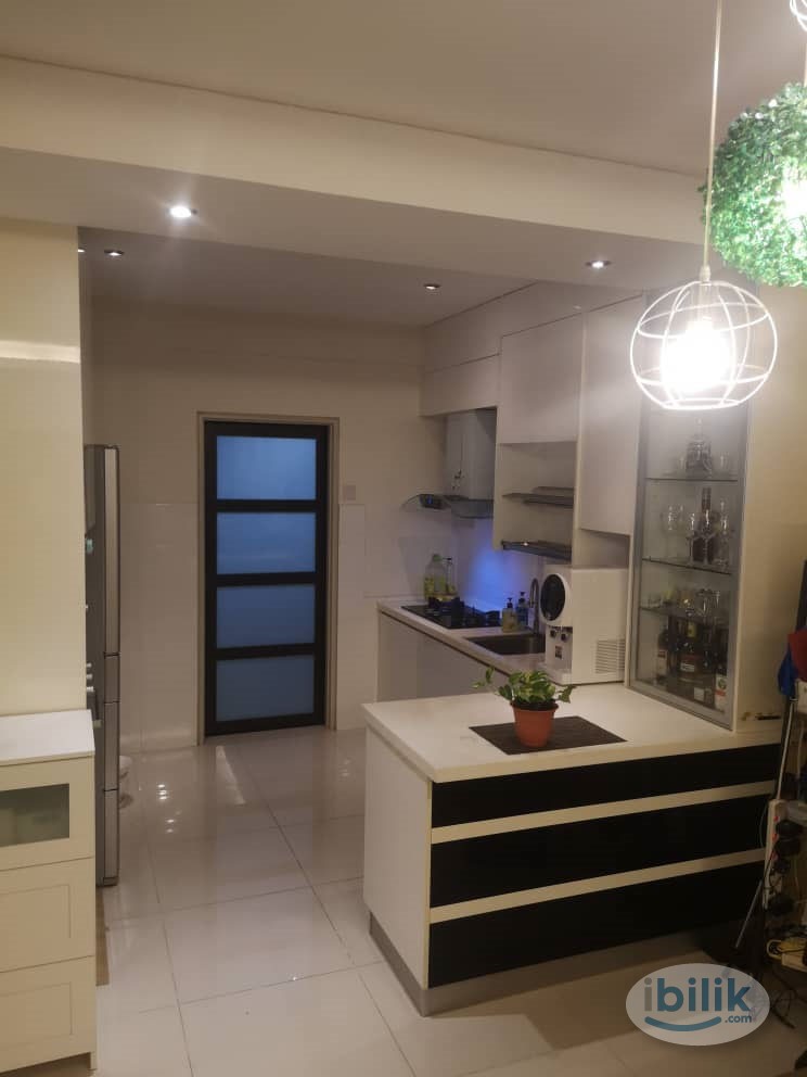 Master Bedroom Setiawalk Pusat Bandar Puchong - Image 2