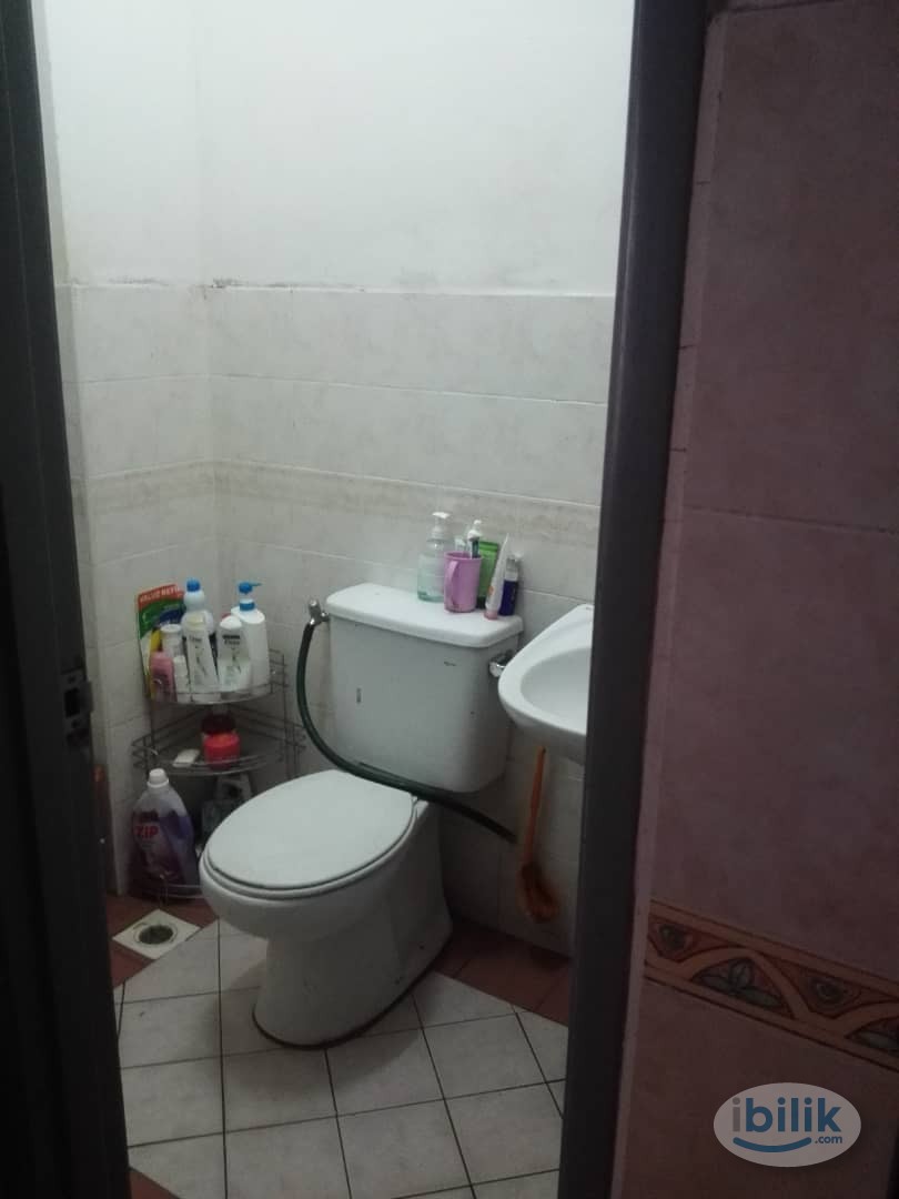 Medium Room in Pelangi Heights behind Centro Mall - Image 2