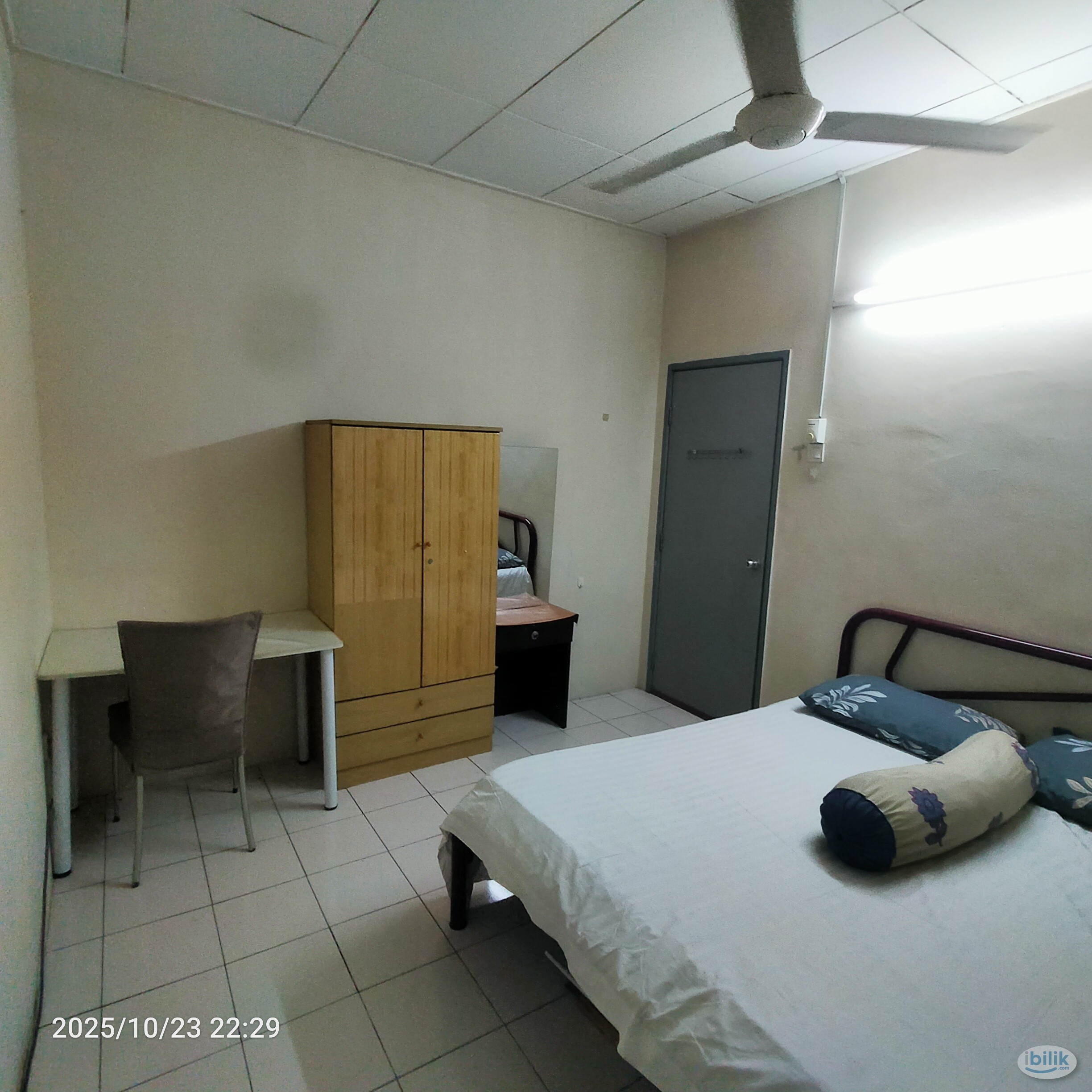 Medium Room in Pelangi Heights behind Centro Mall - Image 3