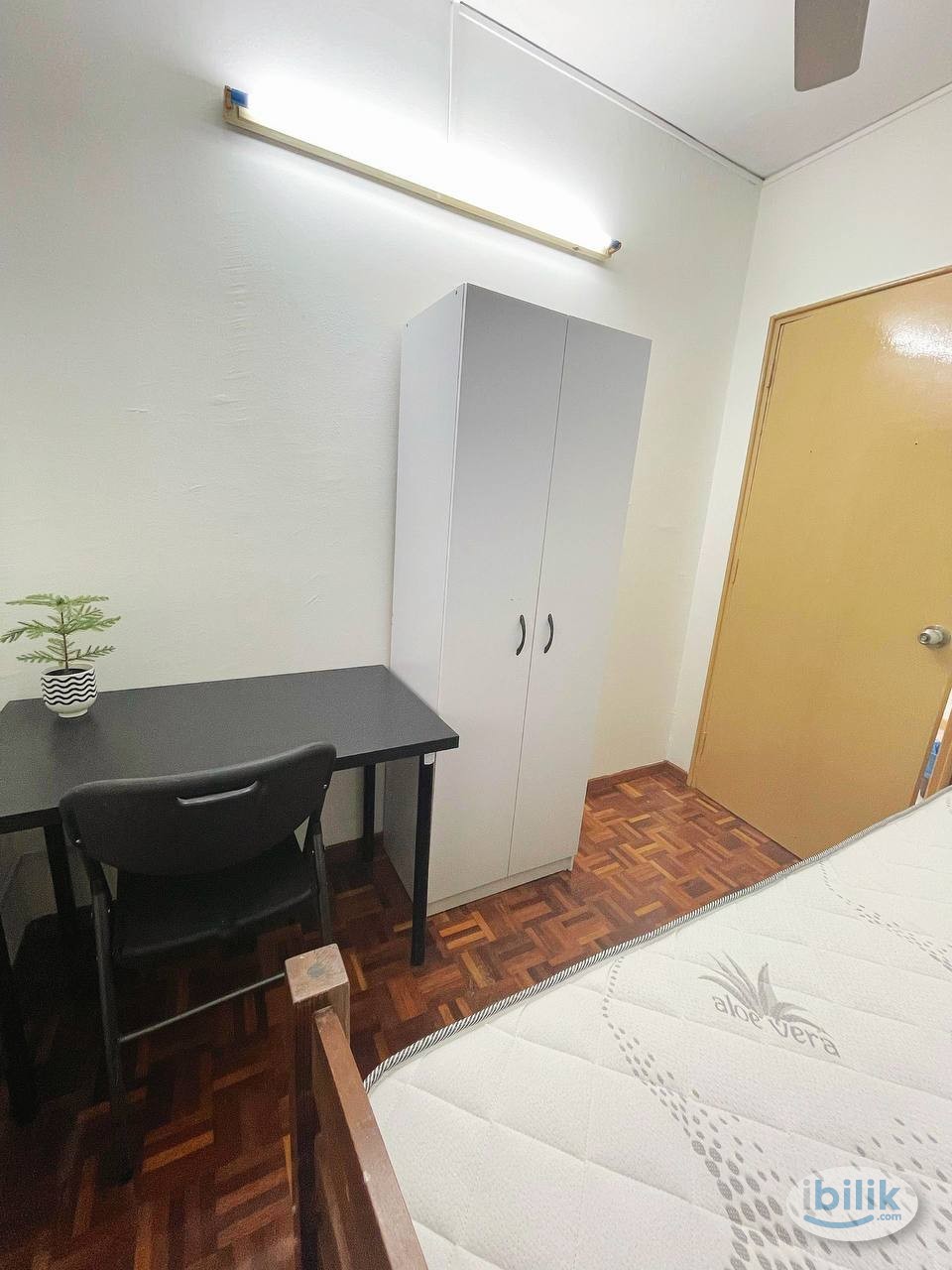 Single Room at De Tropicana, Kuchai Lama - Image 2