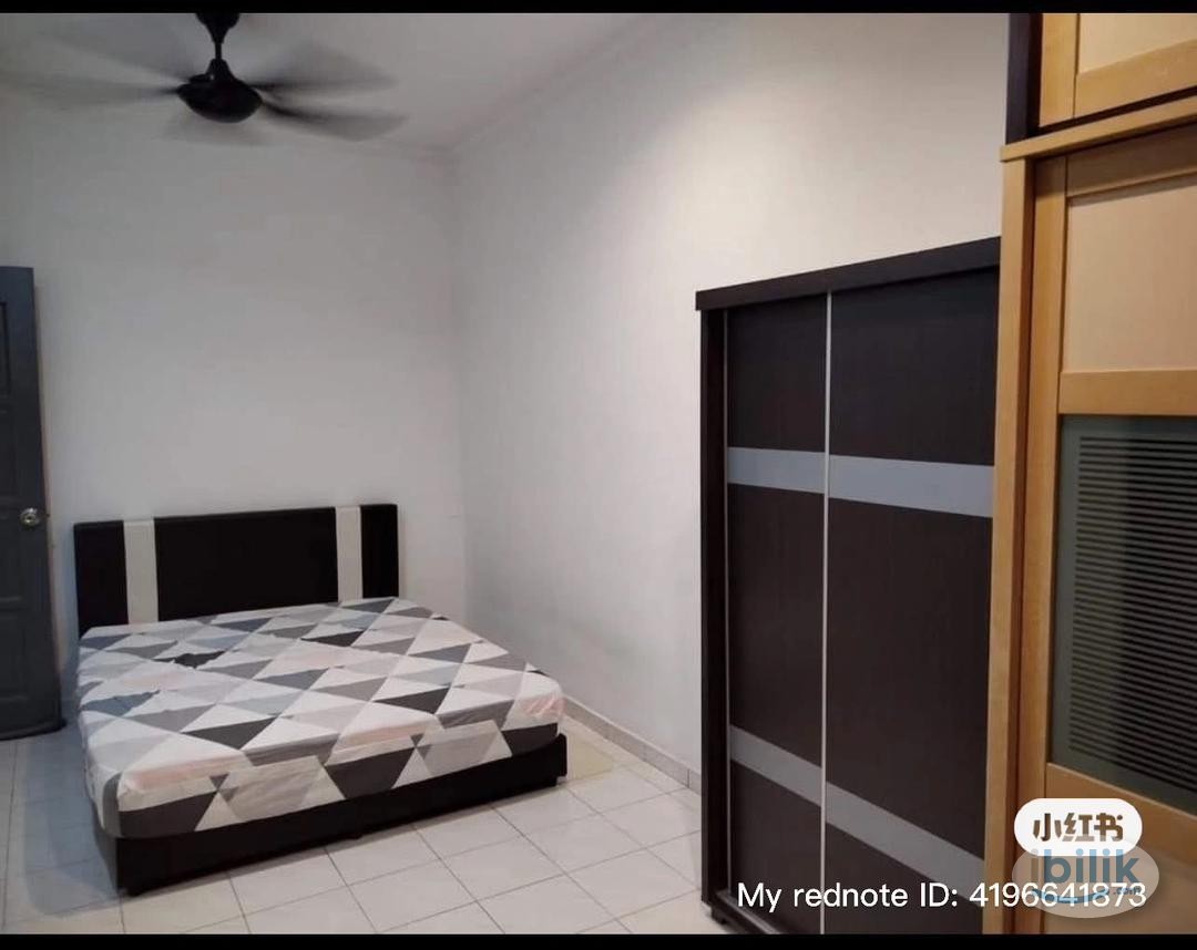 Middle Room at Taman Sri Bahtera, Cheras - Image 3