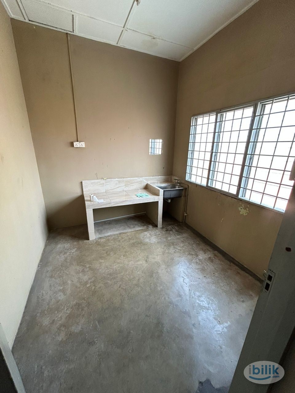 Master Middle room situated in Setapak Garden area available for rental. - Image 2