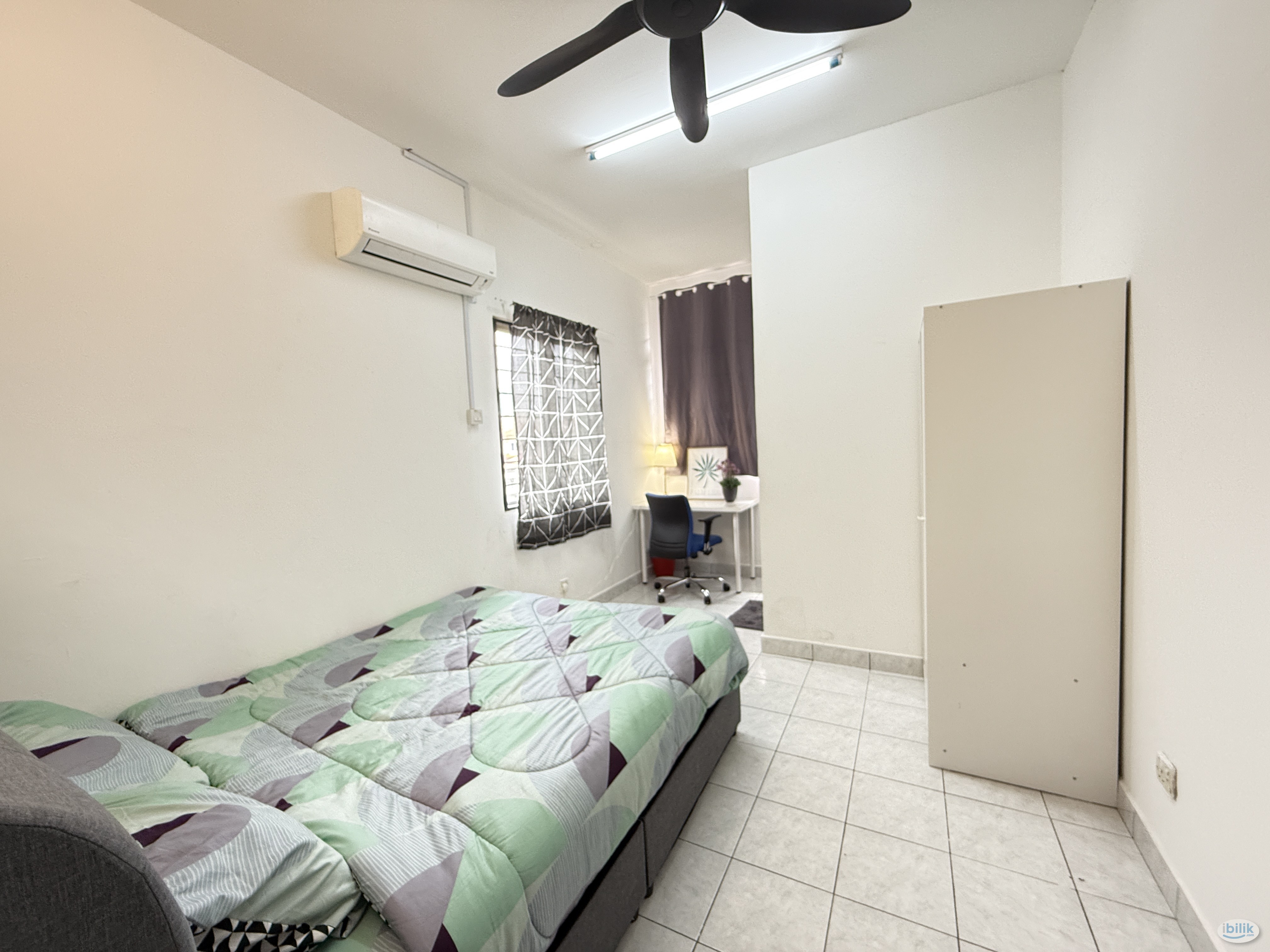 Fully furnished Middle Room at Bandar Puchong Jaya, Puchong - Image 1
