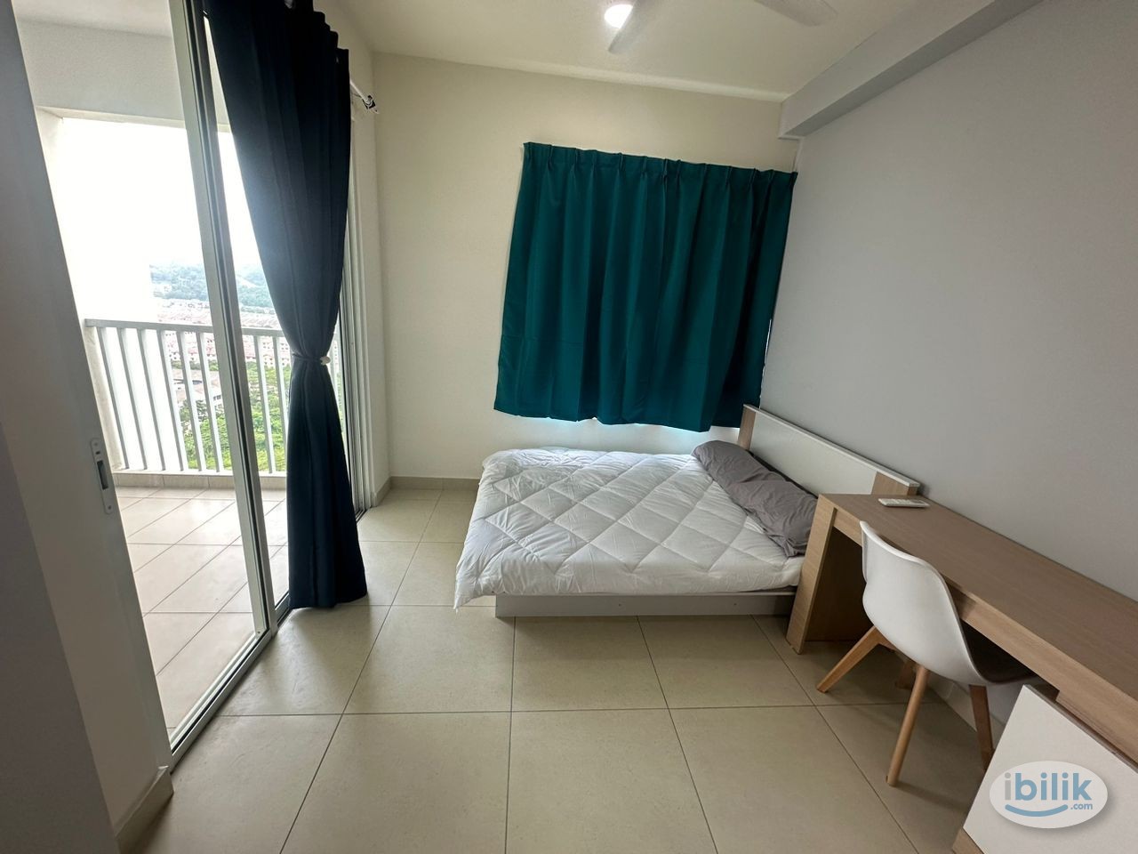 All Female Fully Furnised Master Room with Private Balcony @ Damansara Damai, Petaling Jaya, Suasana Damai - Image 2