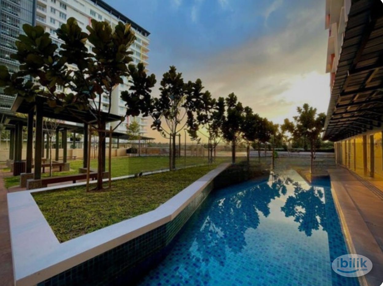 All Female Fully Furnised Master Room with Private Balcony @ Damansara Damai, Petaling Jaya, Suasana Damai - Image 5