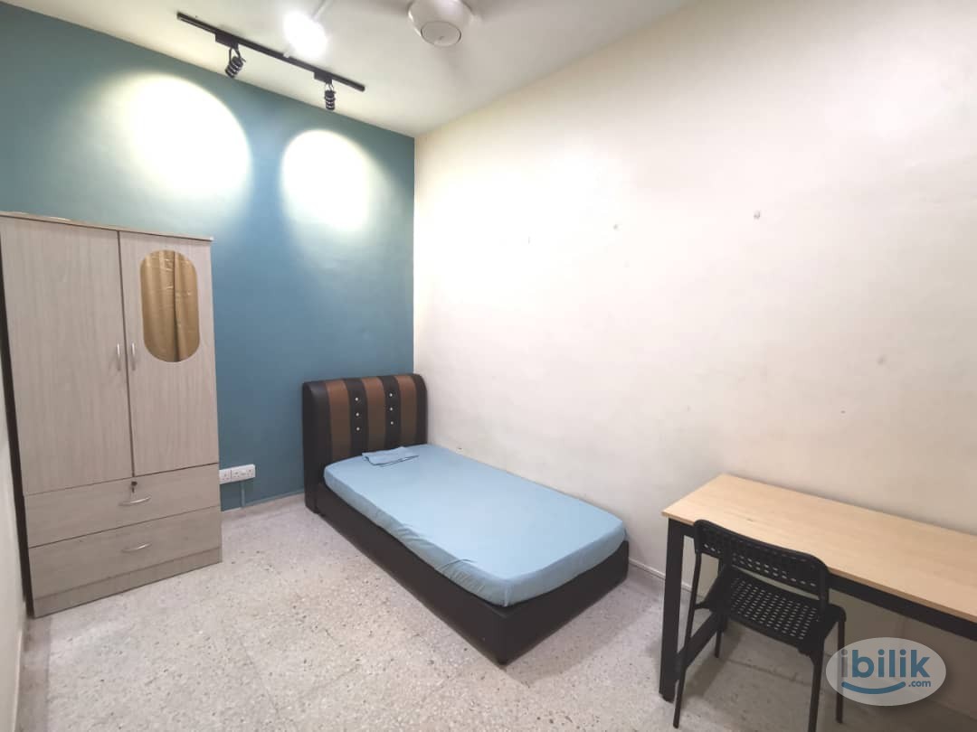 [Mixed gender unit] Single Room at SS2, Petaling Jaya Near LRT Taman Bahagia - Image 1