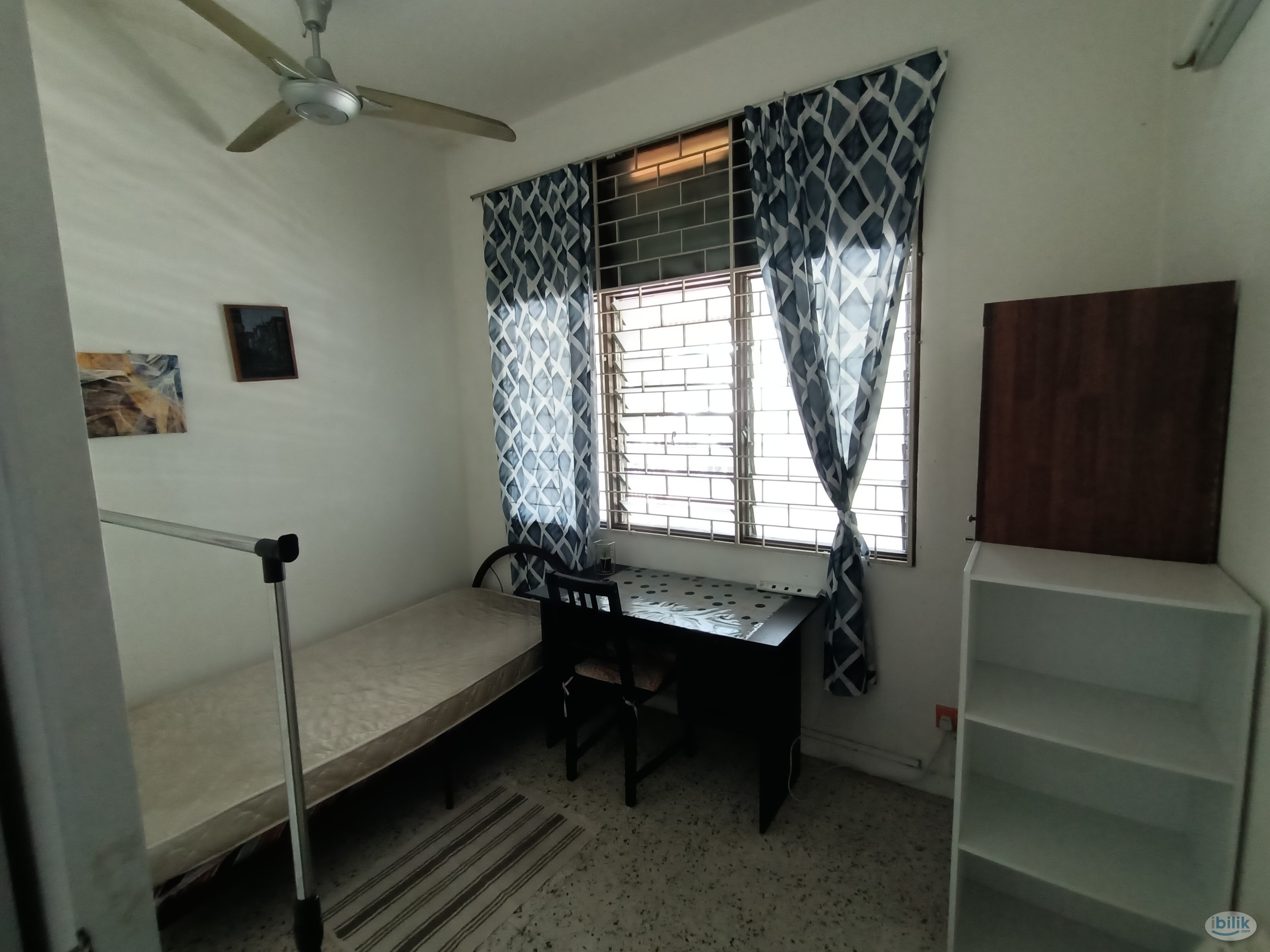 Cozy Middle Room for Rent in Sungai Dua (Near USM & LOTUS) – Fully Furnished & Move-In Ready! - Image 1