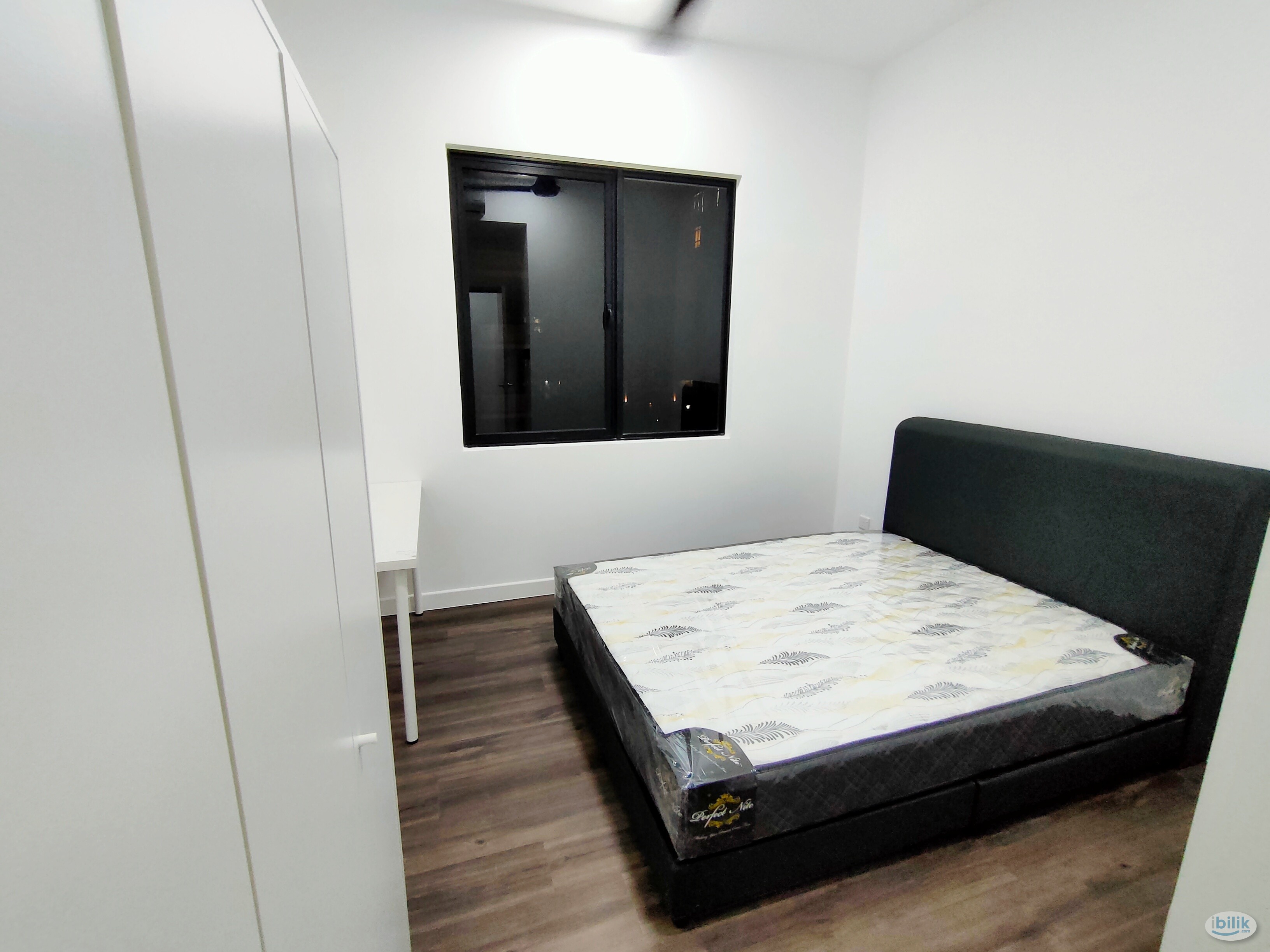 Middle Room at Utropolis Urbano, Glenmarie, Shah Alam (FEMALE) - Image 4
