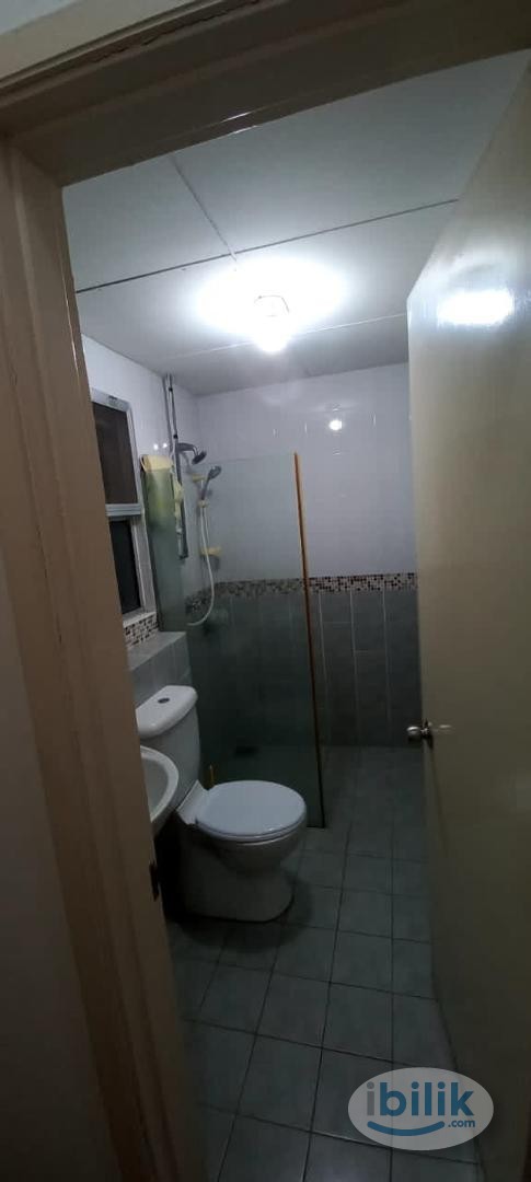 Desa Putra Middle Room Male Unit For Rent next door Sri Rampai LRT. - Image 3