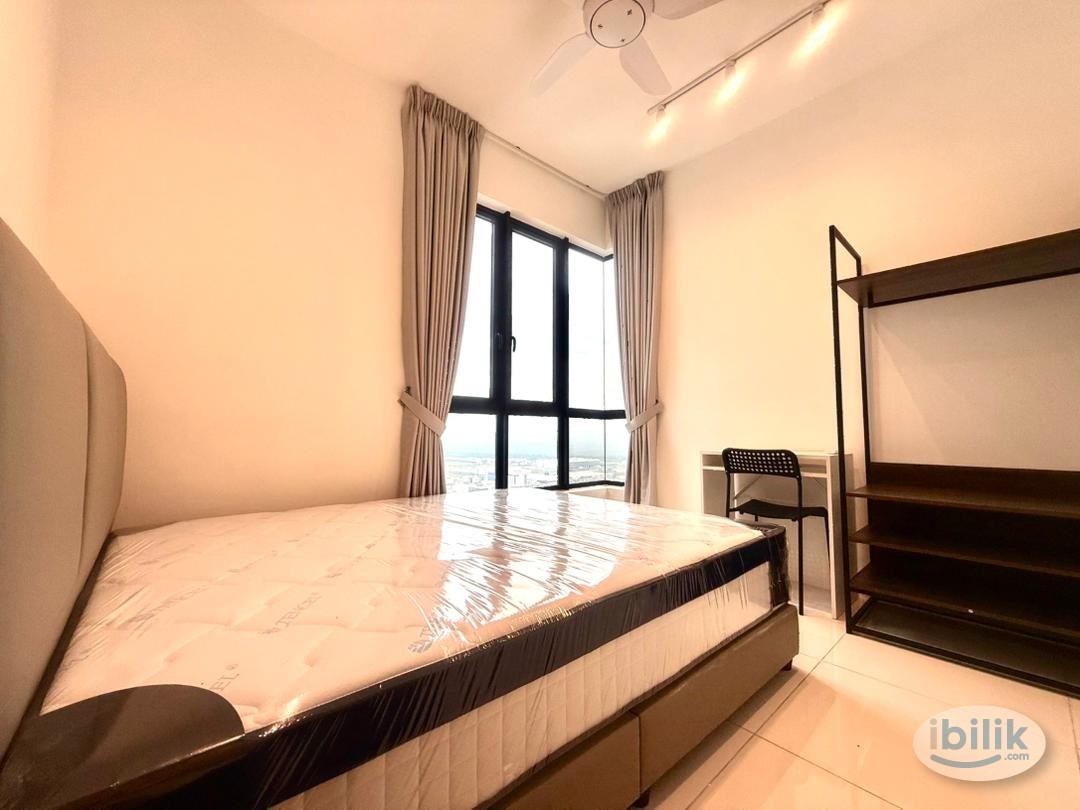 Cozy Middle Room for Rent @ Vivo Executive Apartment, Batu Kawan - Image 2