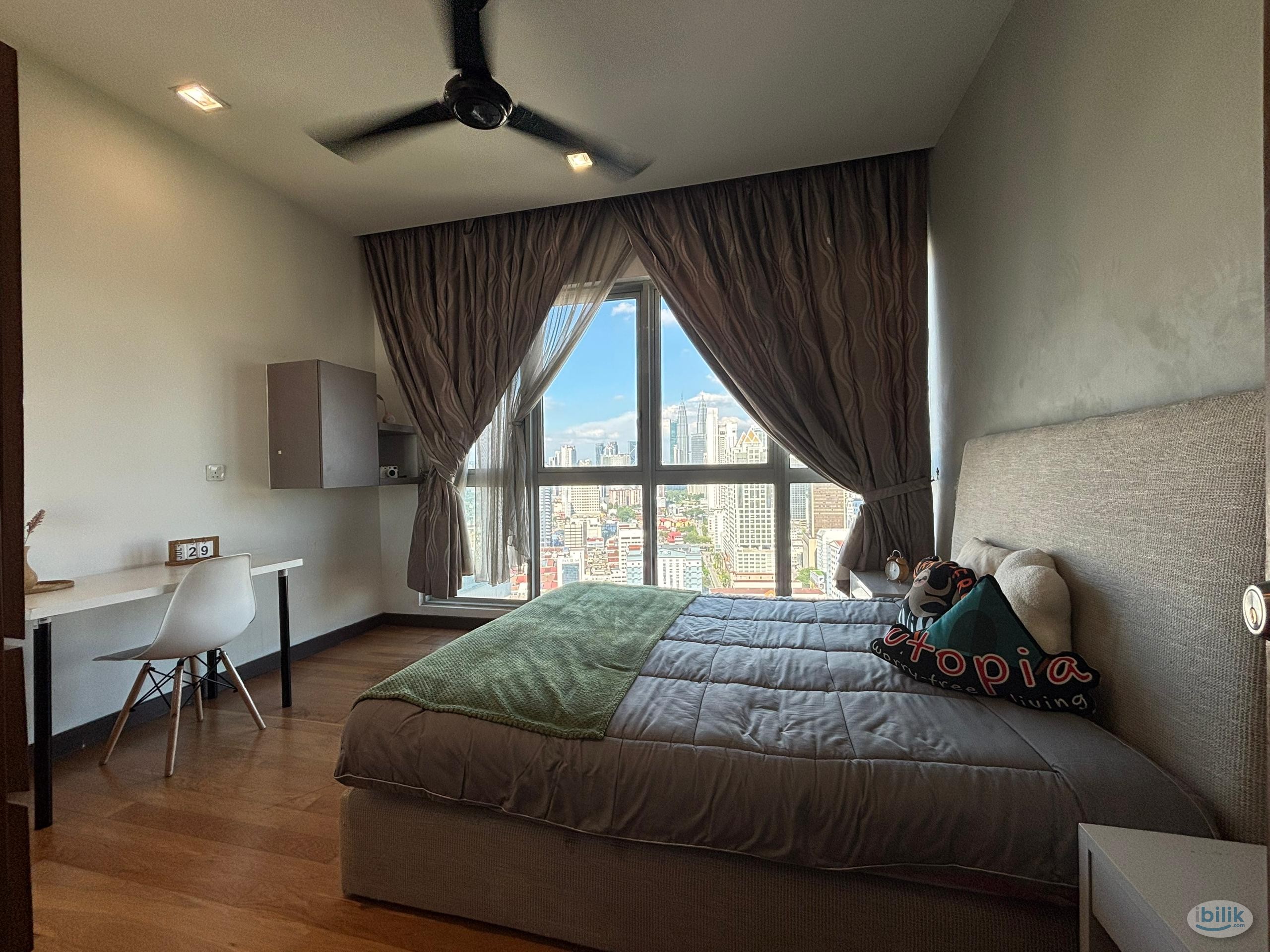 Large Room KLCC VIEW, Zero Deposit @ Regalia Residence - Image 2