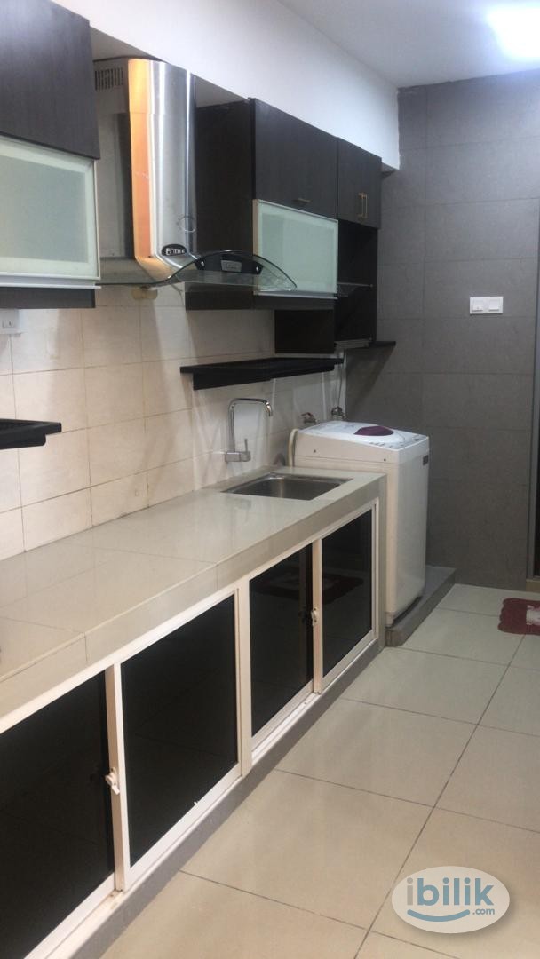 Middle Room FREE Utility and WIFI, Walking distance BRT at Impian Meridian, Subang Jaya. - Image 5