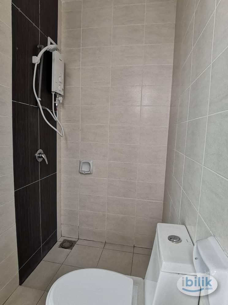 Single Room FREE Utility and WIFI, Walking distance BRT at Impian Meridian, Subang Jaya. - Image 4