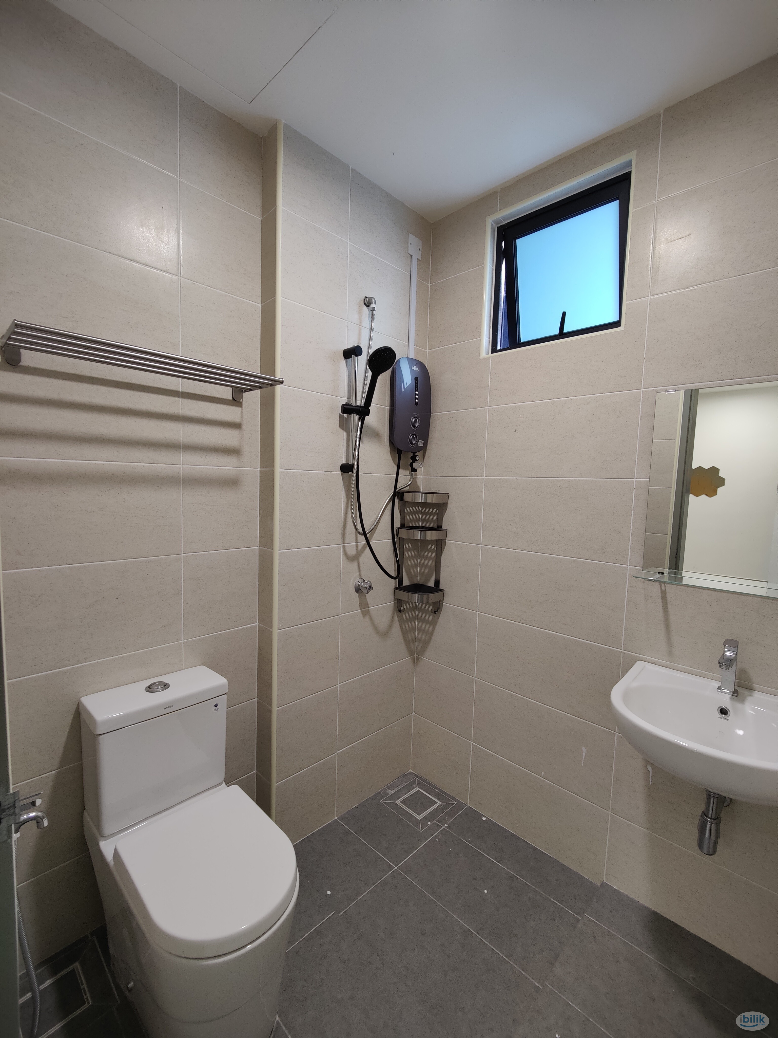 Cozy B11 Parkland Residence Cheras South Single Bedroom,Female Unit,Walking Distance To MRT Batu 11 only few steps - Image 5