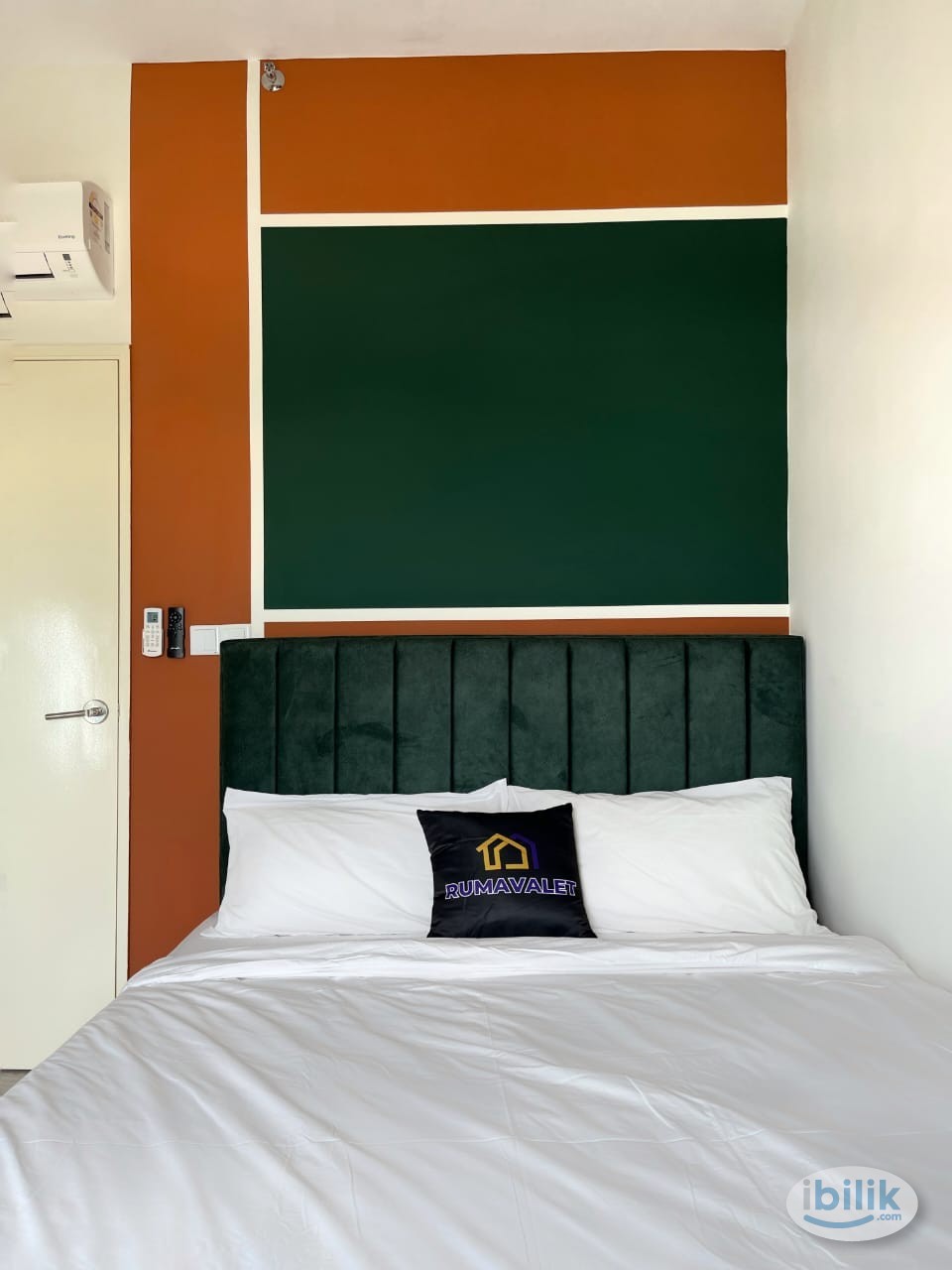 Middle Room at Meta Residences Putra Permai, Seri Kembangan - Image 5