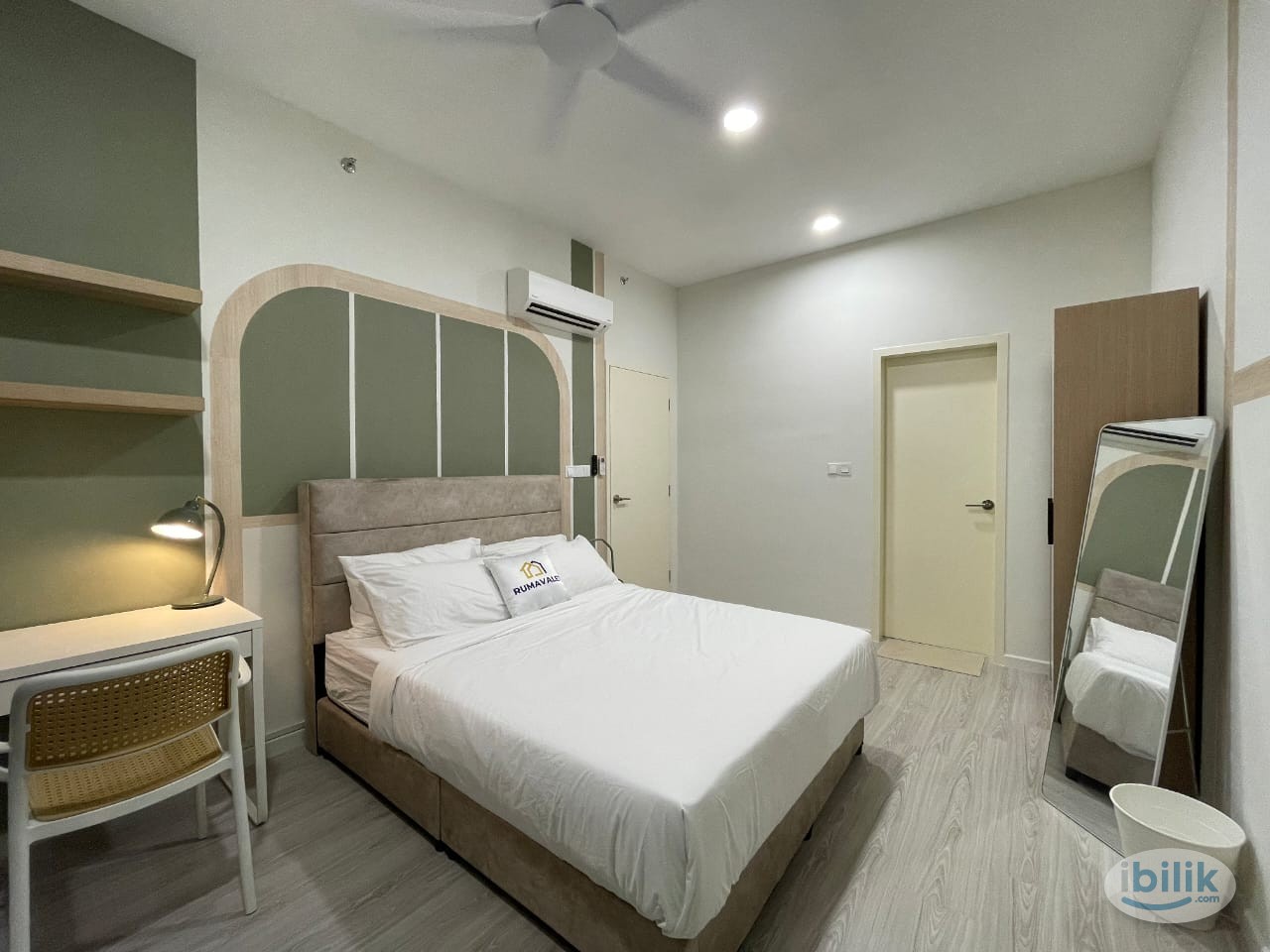 Master Room at Meta Residences Putra Permai, Seri Kembangan - Image 3
