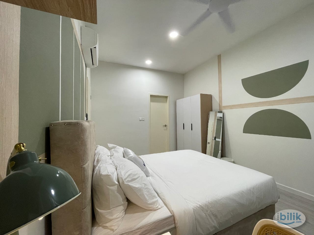 Master Room at Meta Residences Putra Permai, Seri Kembangan - Image 4