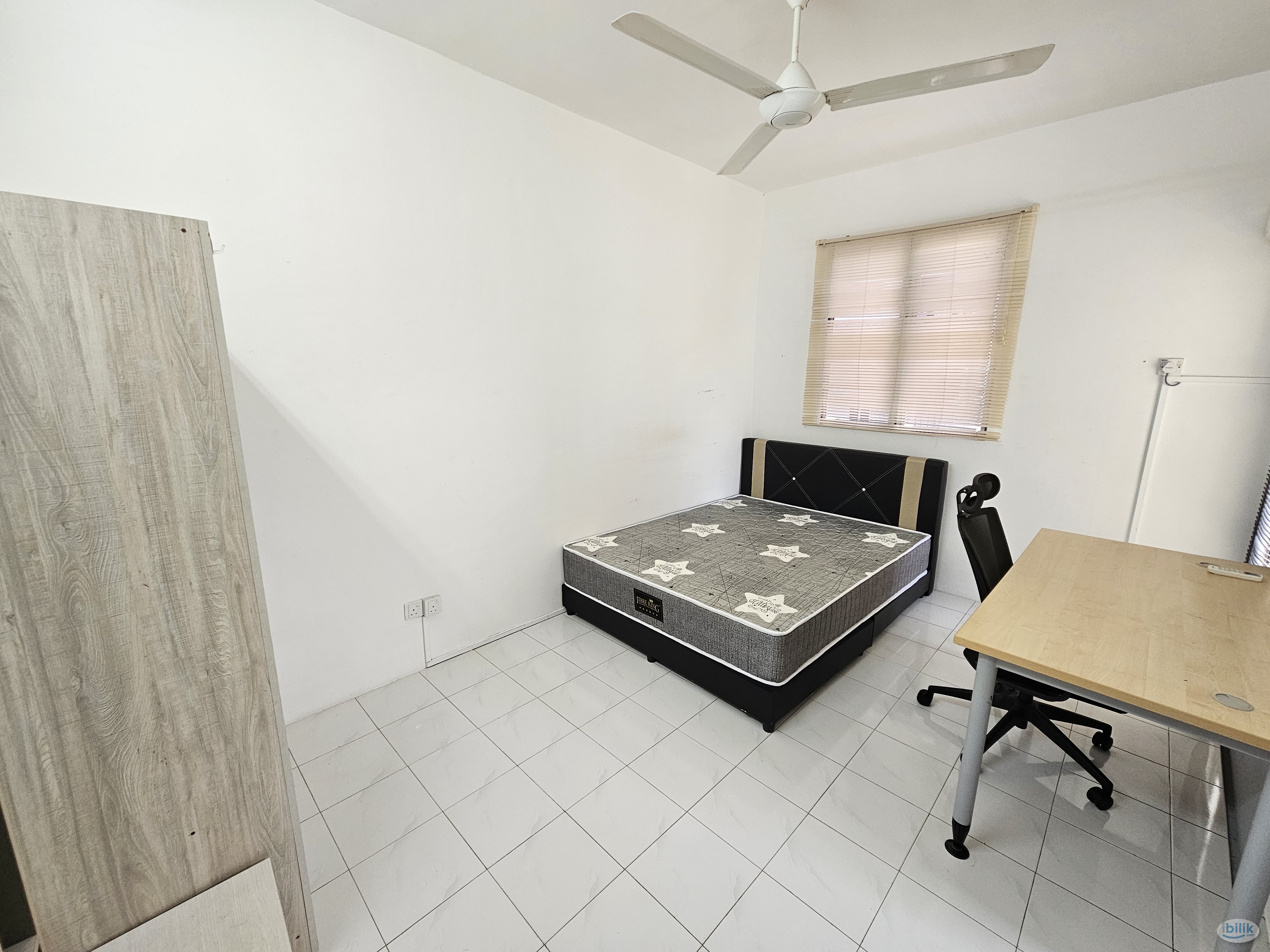 Desa Alor Vista Furnished Aircond Master room included utilities Private Bathroom MIX GENDER - Image 1