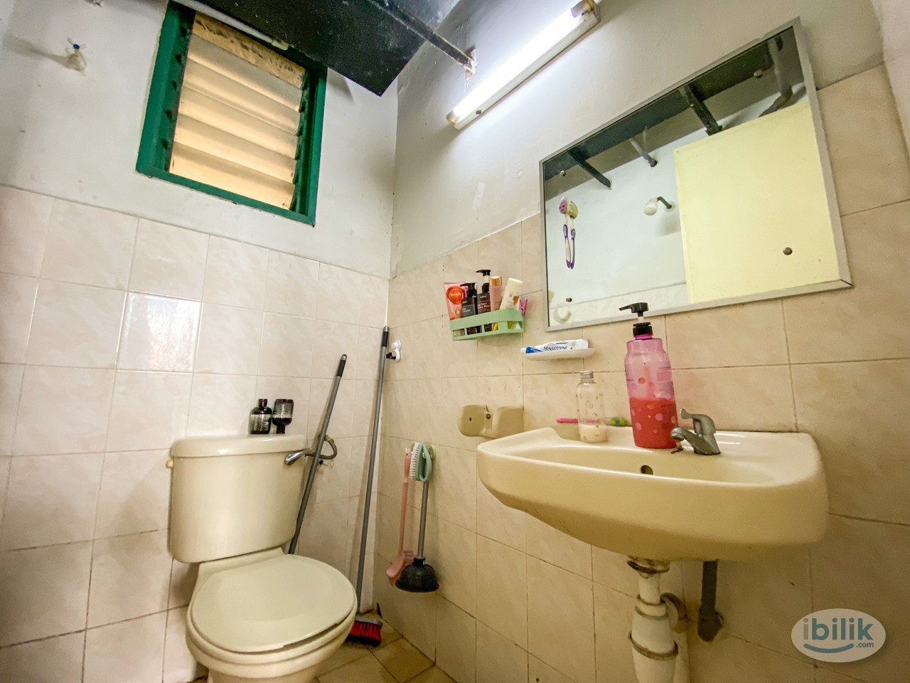 Single Room | Vista Pinggiran Seri Kembangan | Selangor - Image 5