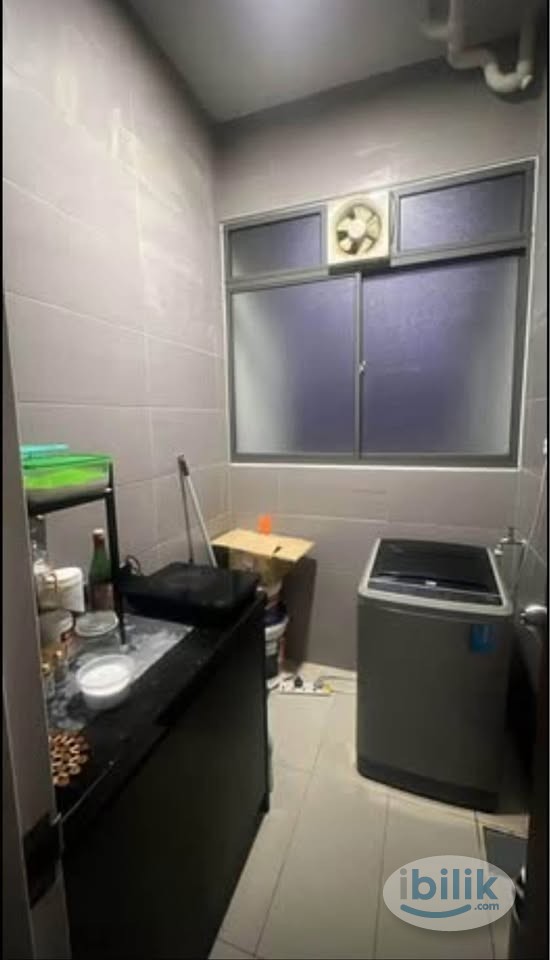Middle Room for rent in May 01 (Block B - high floor) - Image 2