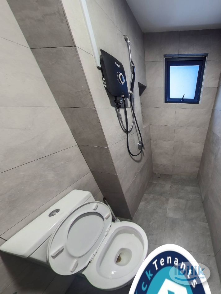 Single Room at UCSI Residence 2, Cheras - Image 4