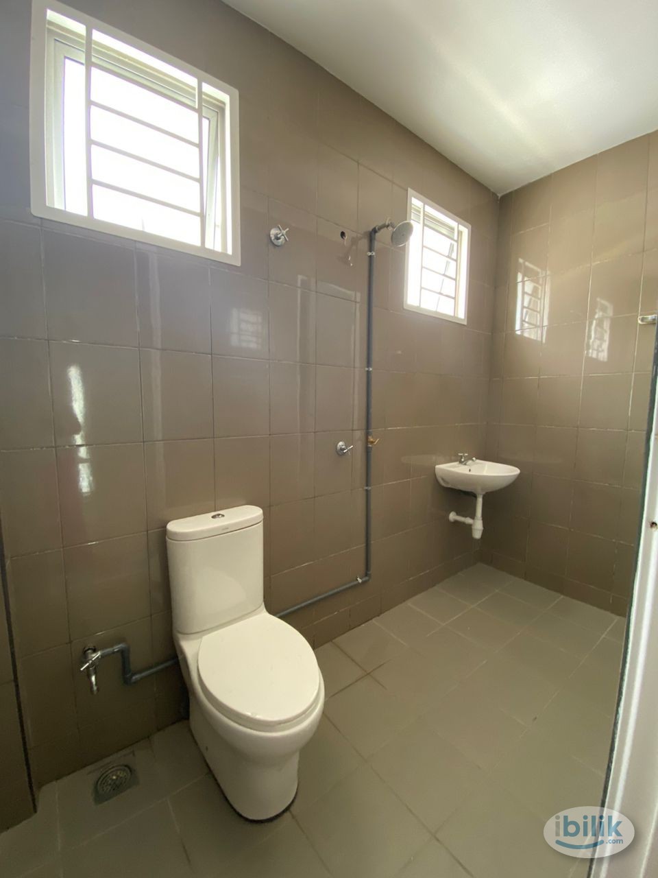 Single room for Female - Image 2