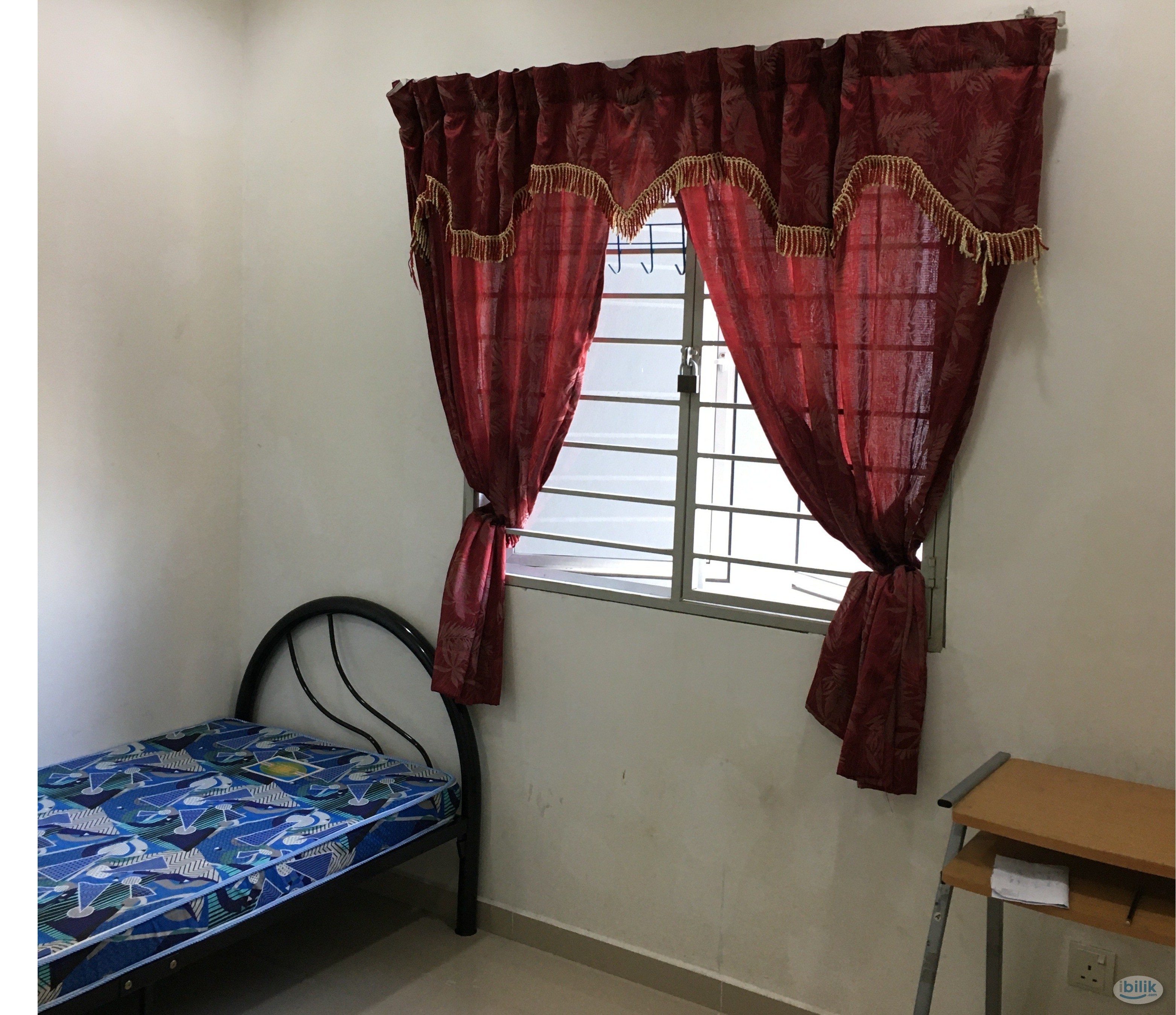 Middle Room at Bandar Sri Permaisuri, Cheras - Image 1