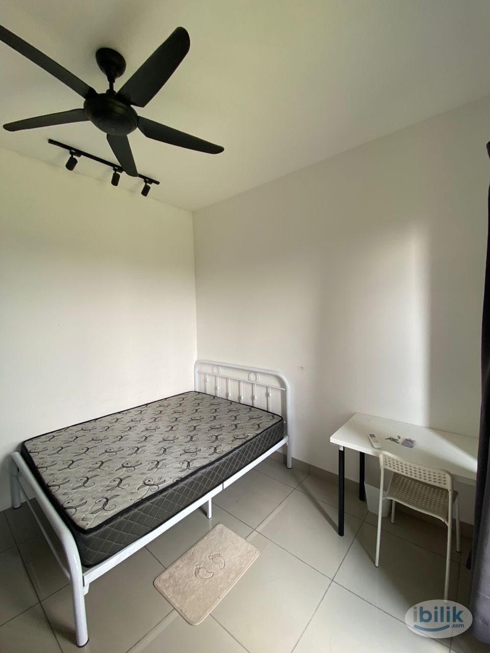 FEMALE UNIT Middle Room to Rent‼️Less Condense | Glenmarie Shah Alam - Image 1