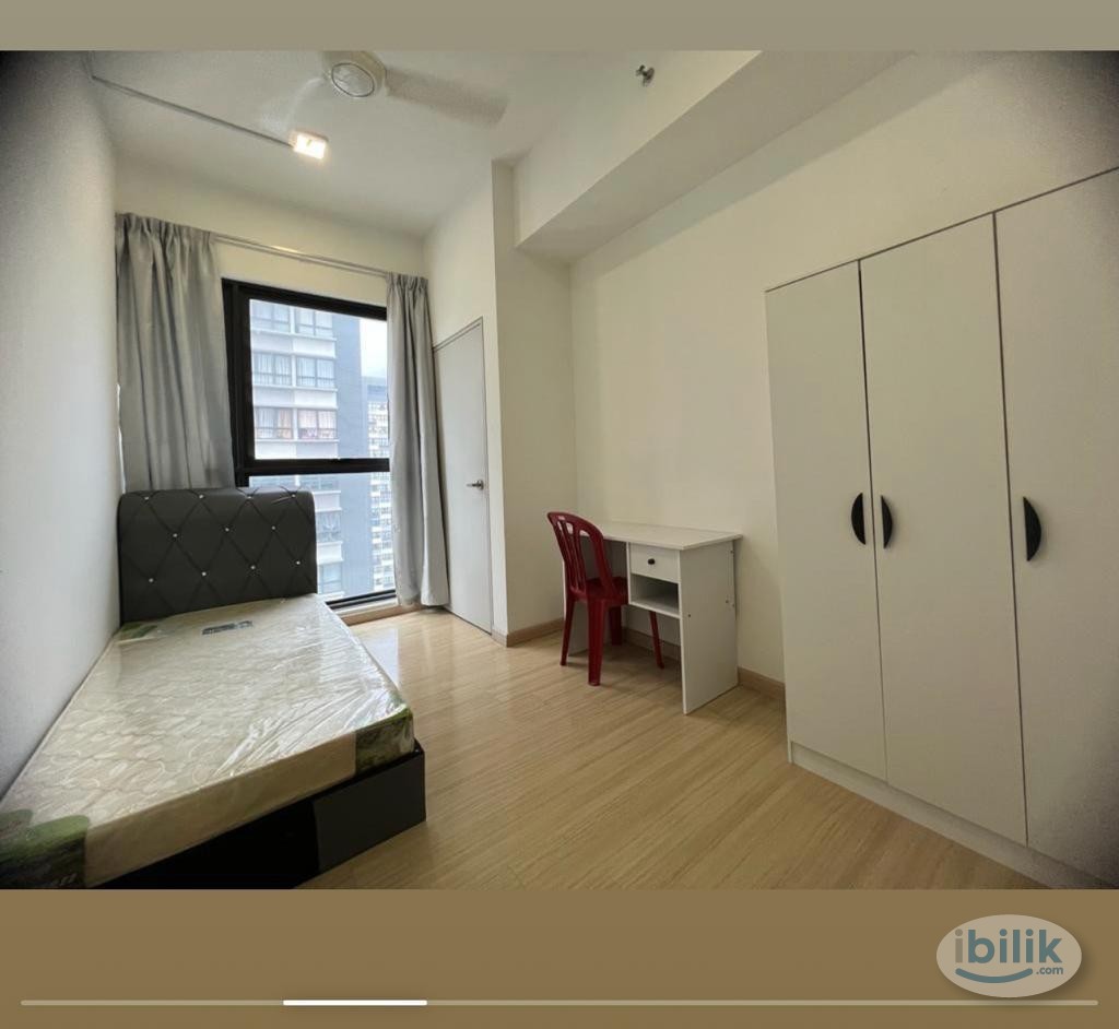 Single Room at D'Sara Sentral, Sungai Buloh With Utility Internet-link bridge to MRT Kampung Selamat - Image 1