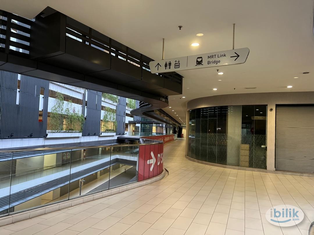 Single Room at D'Sara Sentral, Sungai Buloh With Utility Internet-link bridge to MRT Kampung Selamat - Image 3