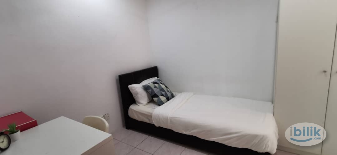 ROOM FOR RENT IN SUBANG BESTARI!! - Image 4