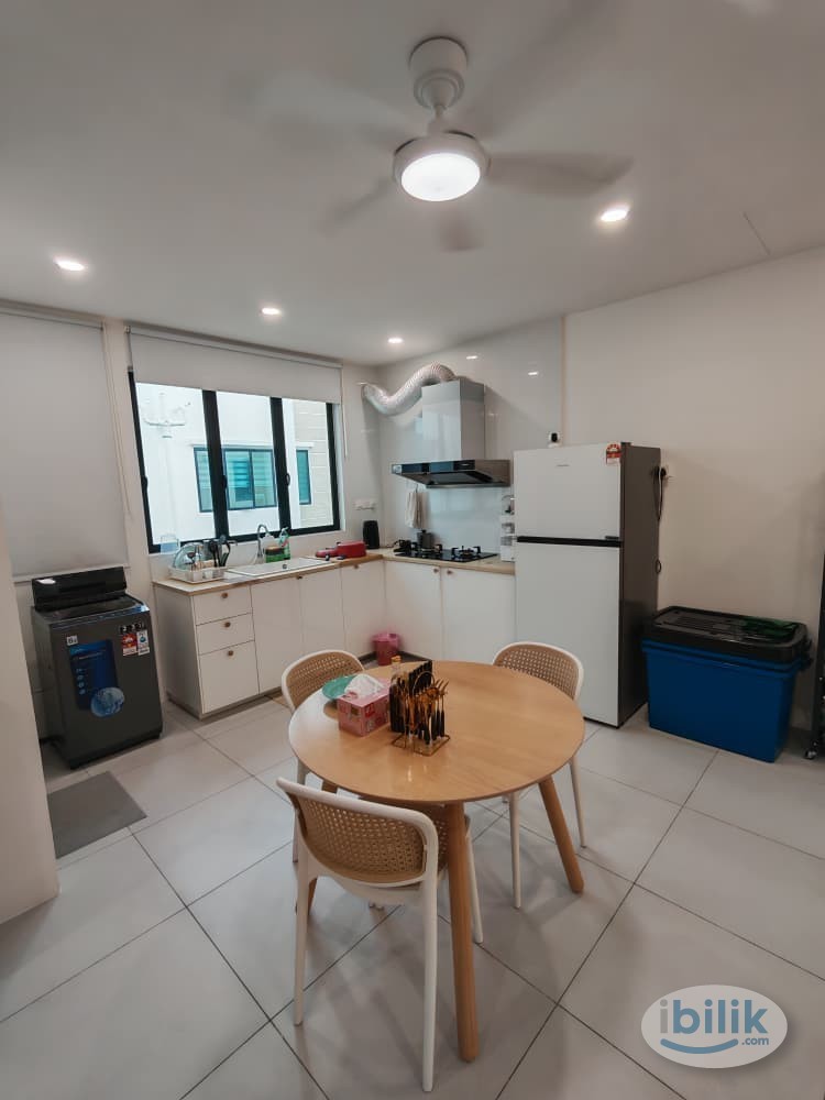 Middle Room at Kepala Batas, Penang - Image 5