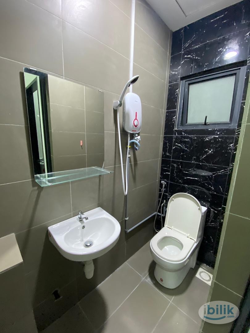 Master Room at The Havre, Bukit Jalil - Image 3