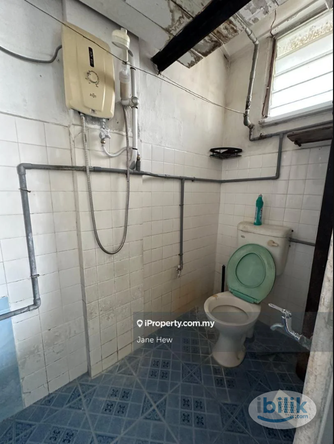 Flat Section 1 to rent at Wangsa Maju, near LRT station, Aeon shopping mall - Image 5
