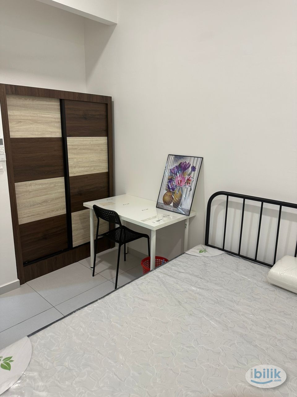 Middle Room at Sinaran Residences, Bandar Cassia - Image 2