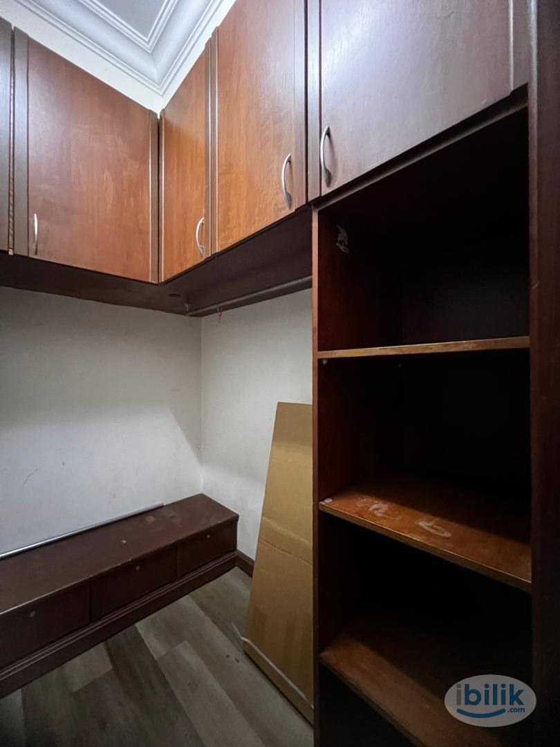 Zero Deposit🌟LIMITED TIME OFFER ‼️Master Room Unit Room + AirCond + Free WiFi near IOI Puchong LRT🚶‍➡️🎈 - Image 3