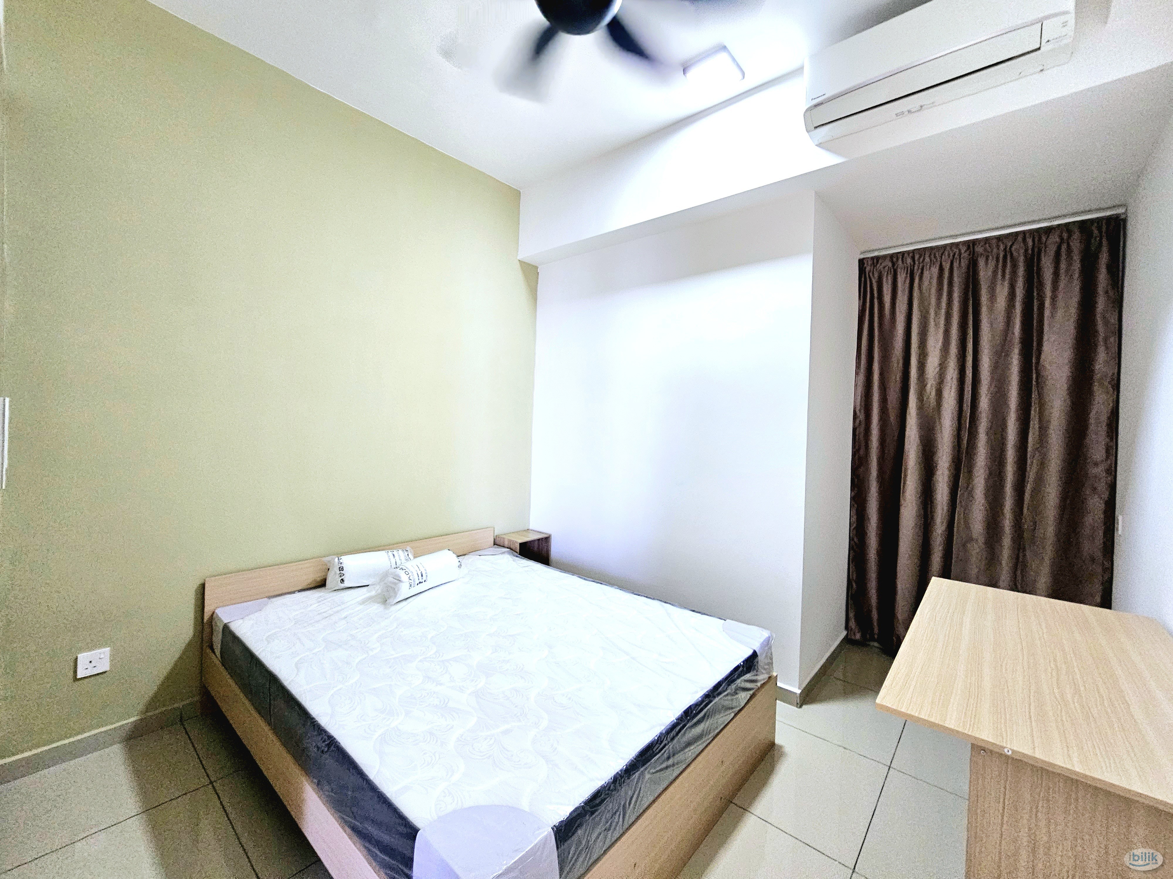 Middle Room at Nidoz Residences, Desa Petaling - Image 3
