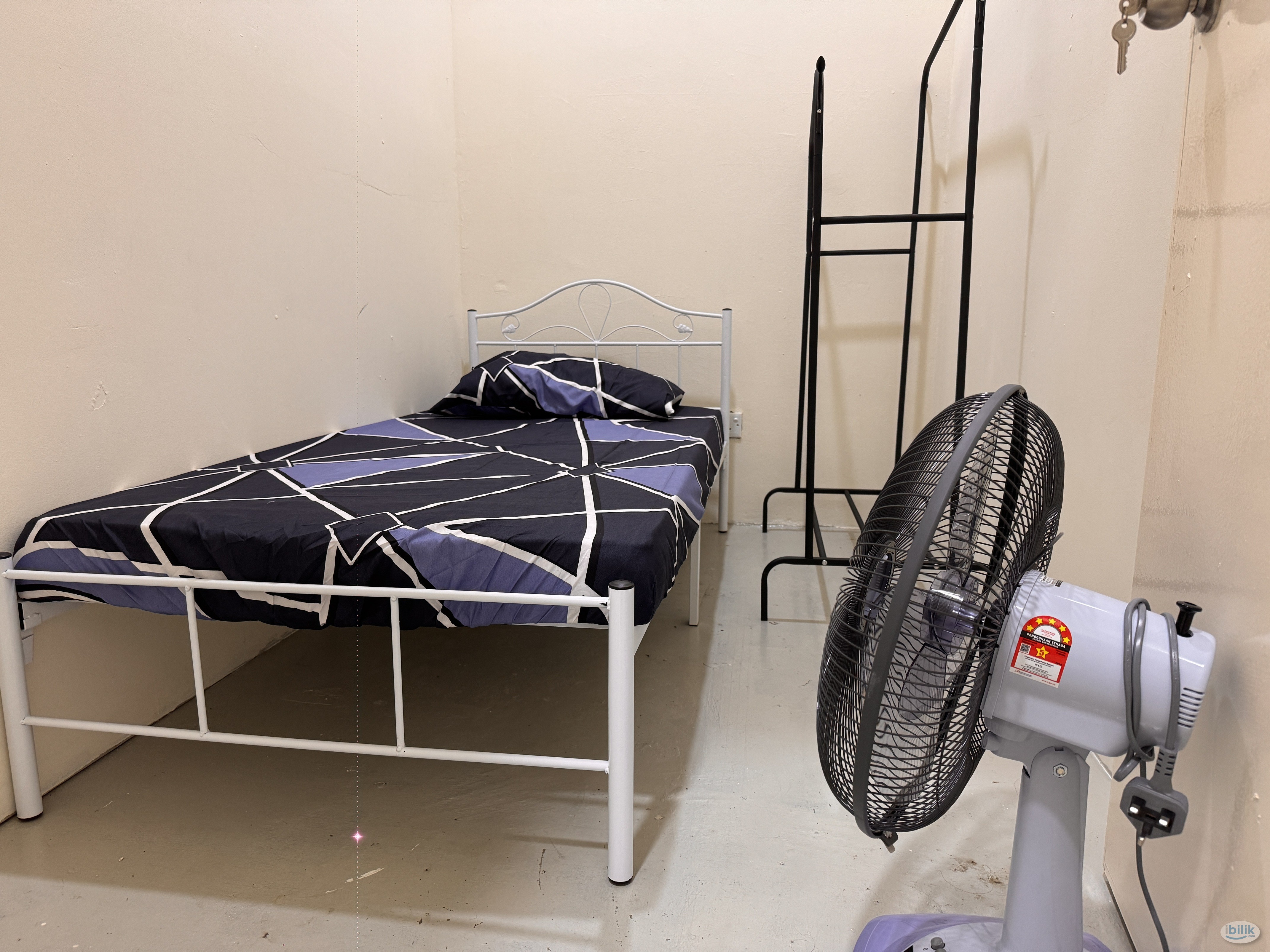 TTDI Jaya Shah Alam, Fully Furnished Room - Image 1