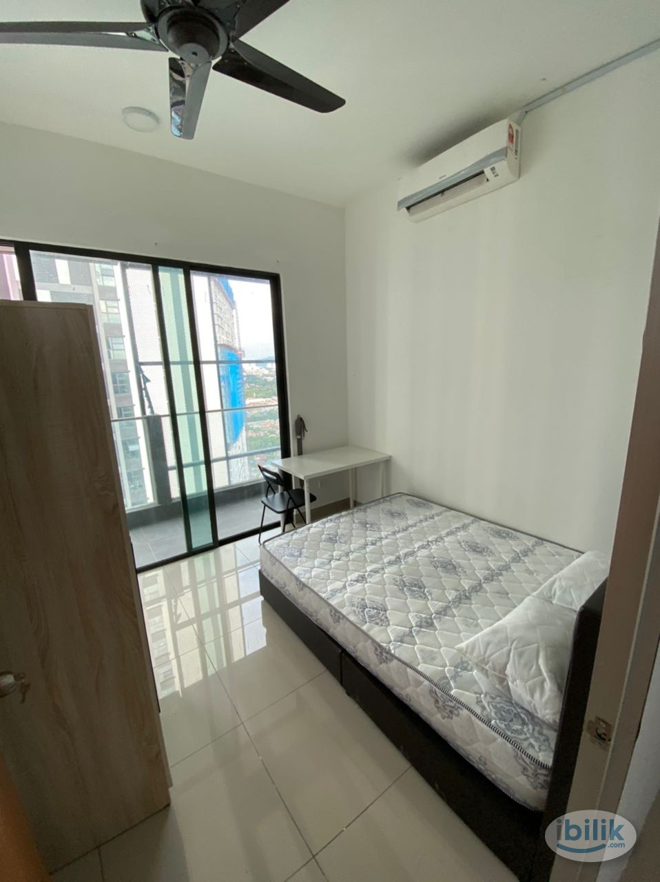 FREE WIFI+UTILITIES, BALCONY Middle Room at Citizen, Old Klang Road - Image 1