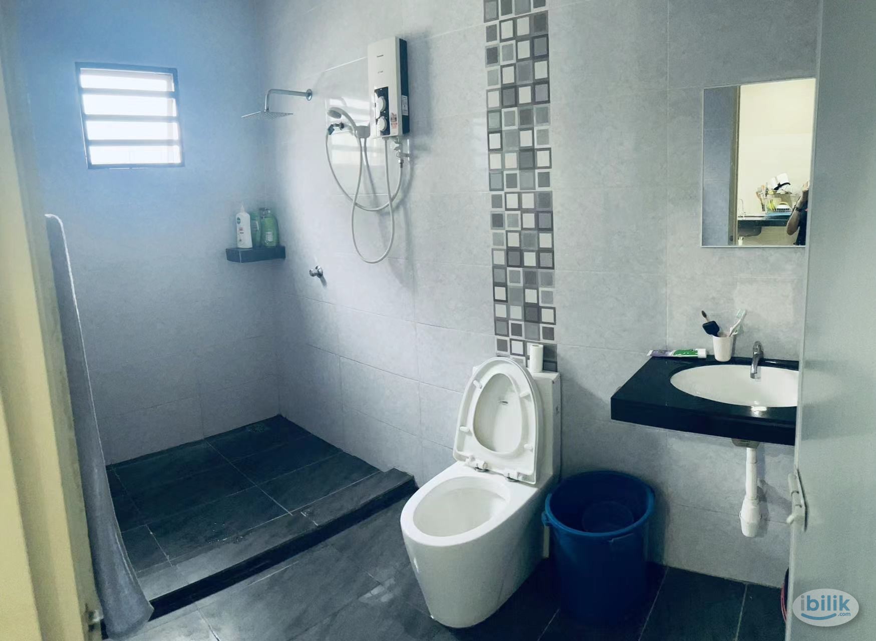 Middle Room at Kapar, Klang - Image 5