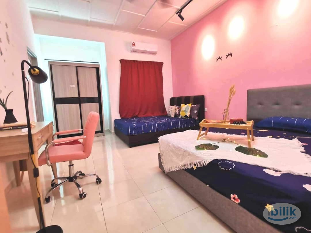 Master Room at Bukit Katil, Melaka - Image 1