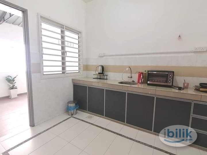 Master Room at Bukit Katil, Melaka - Image 4