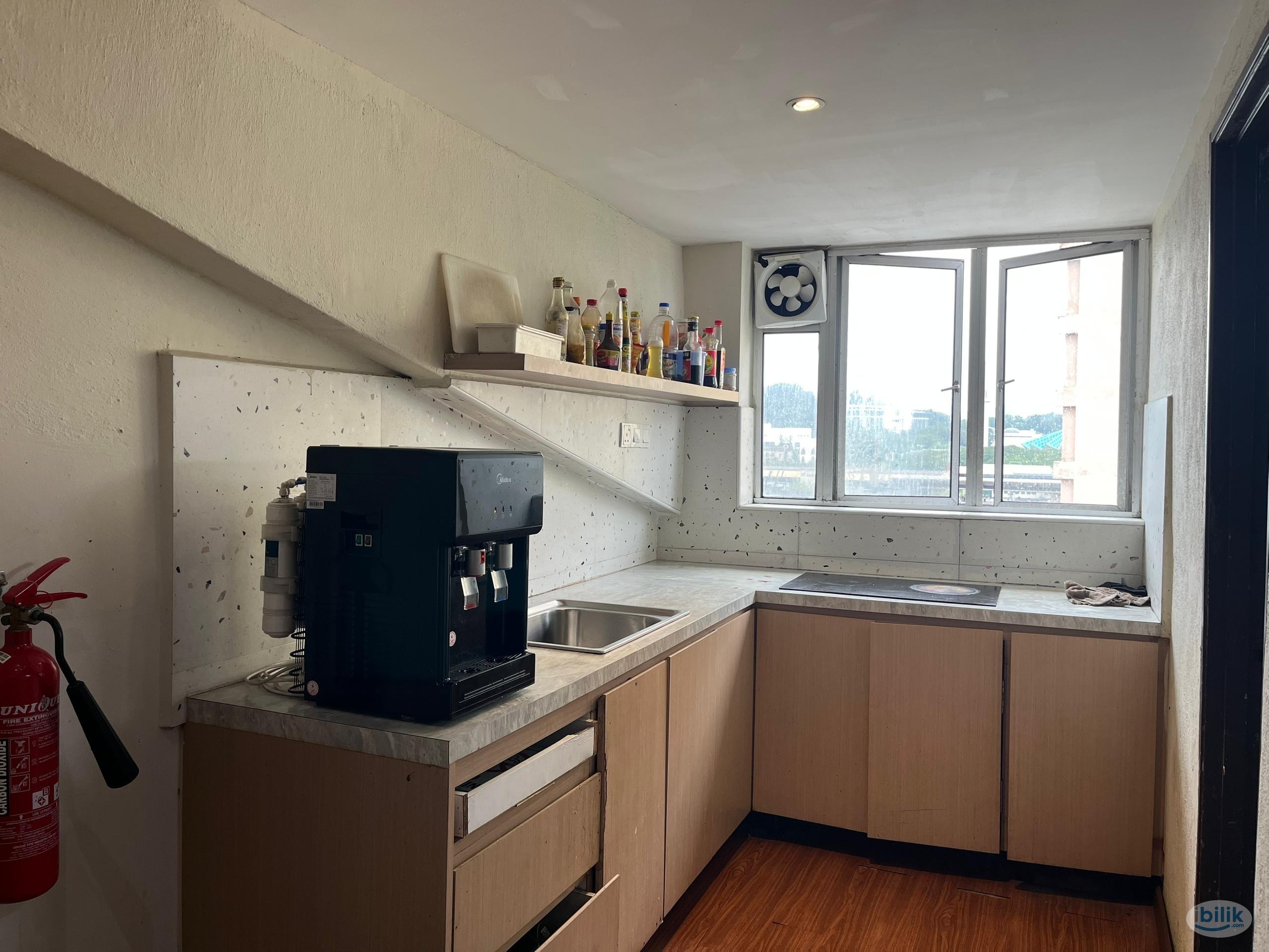 ☀️🌵. WALKING DISTANCE TO PETALING STREET / KOTA RAYA ‼️ MOVE IN IMMEDIATELY WITH ZERO DEPOSIT 😱 - Image 1