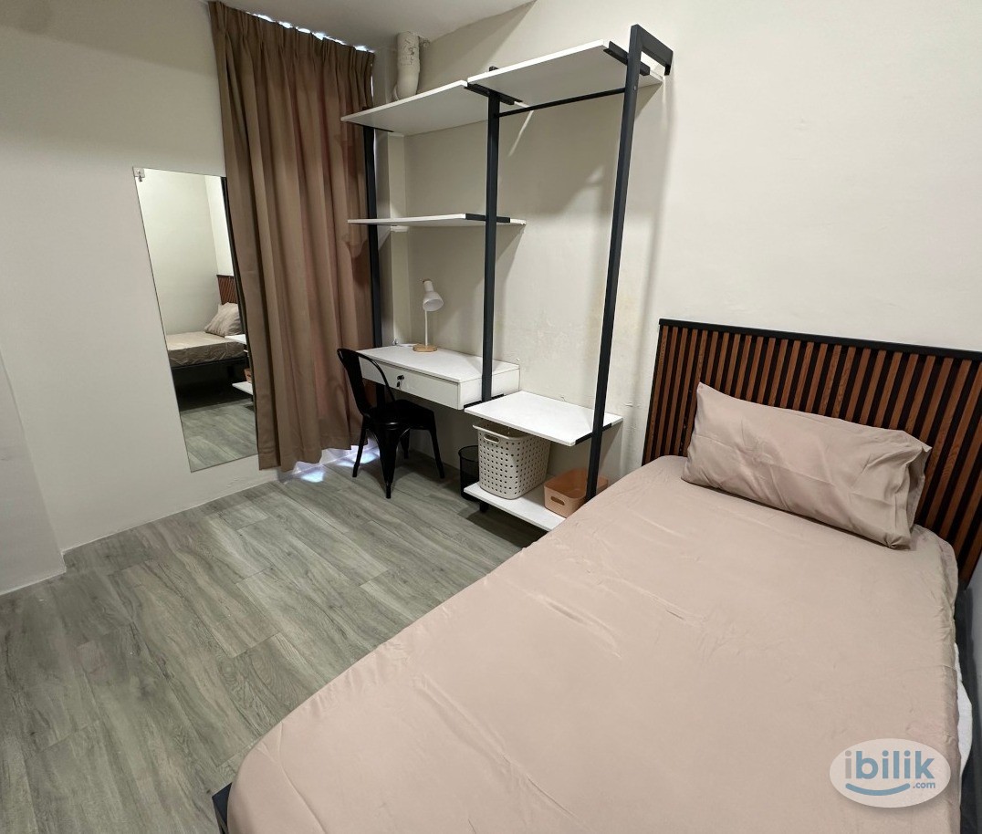 you can living an urban private room @t 🚝🚆nearby USJ 21 LRT station and USJ township. - Image 2